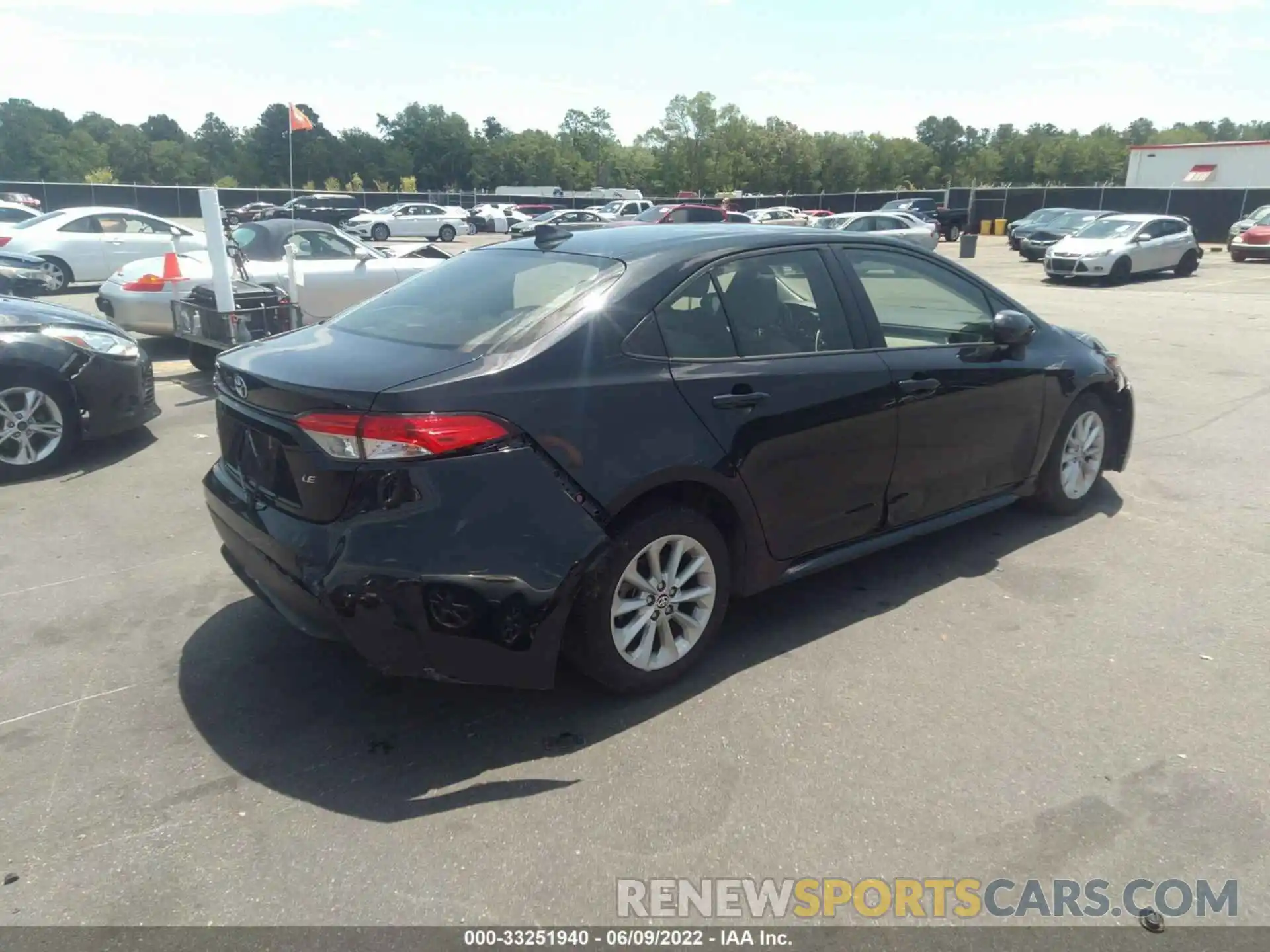 4 Photograph of a damaged car JTDVPMAE9MJ163894 TOYOTA COROLLA 2021