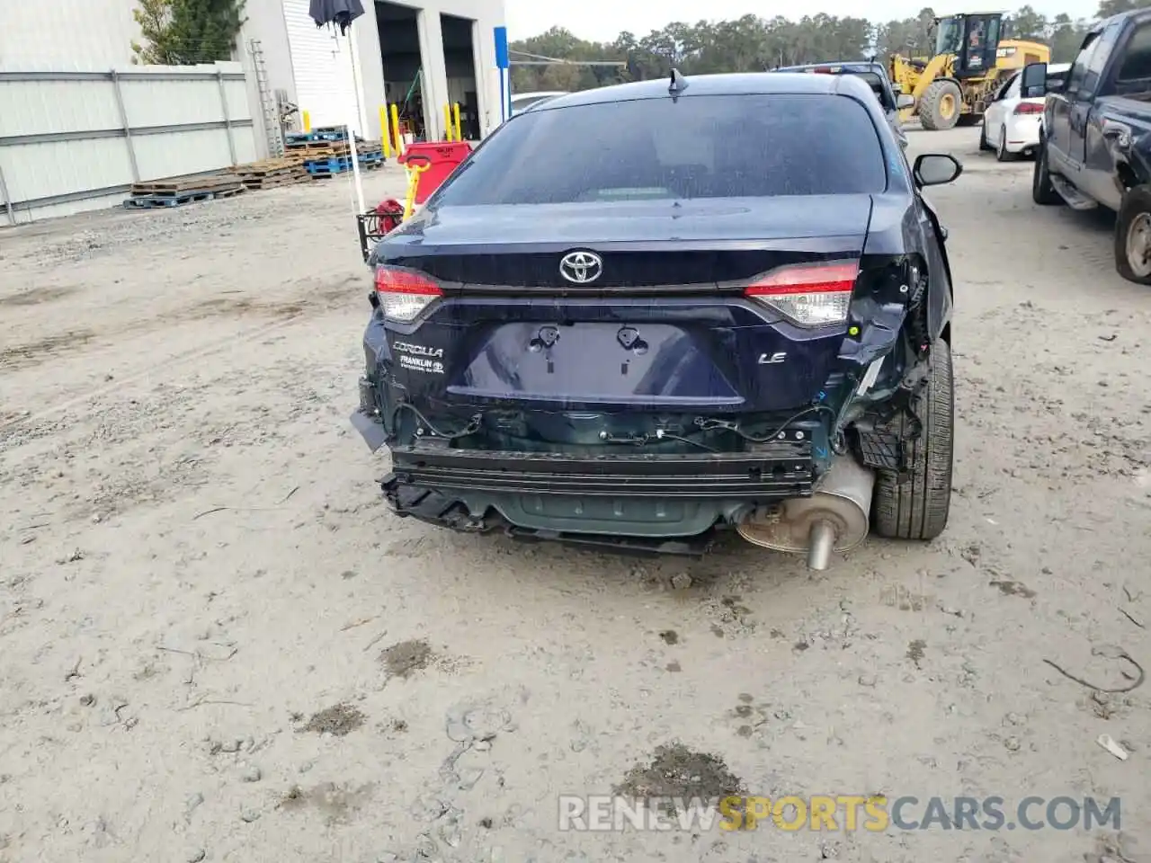 9 Photograph of a damaged car JTDVPMAE9MJ175818 TOYOTA COROLLA 2021