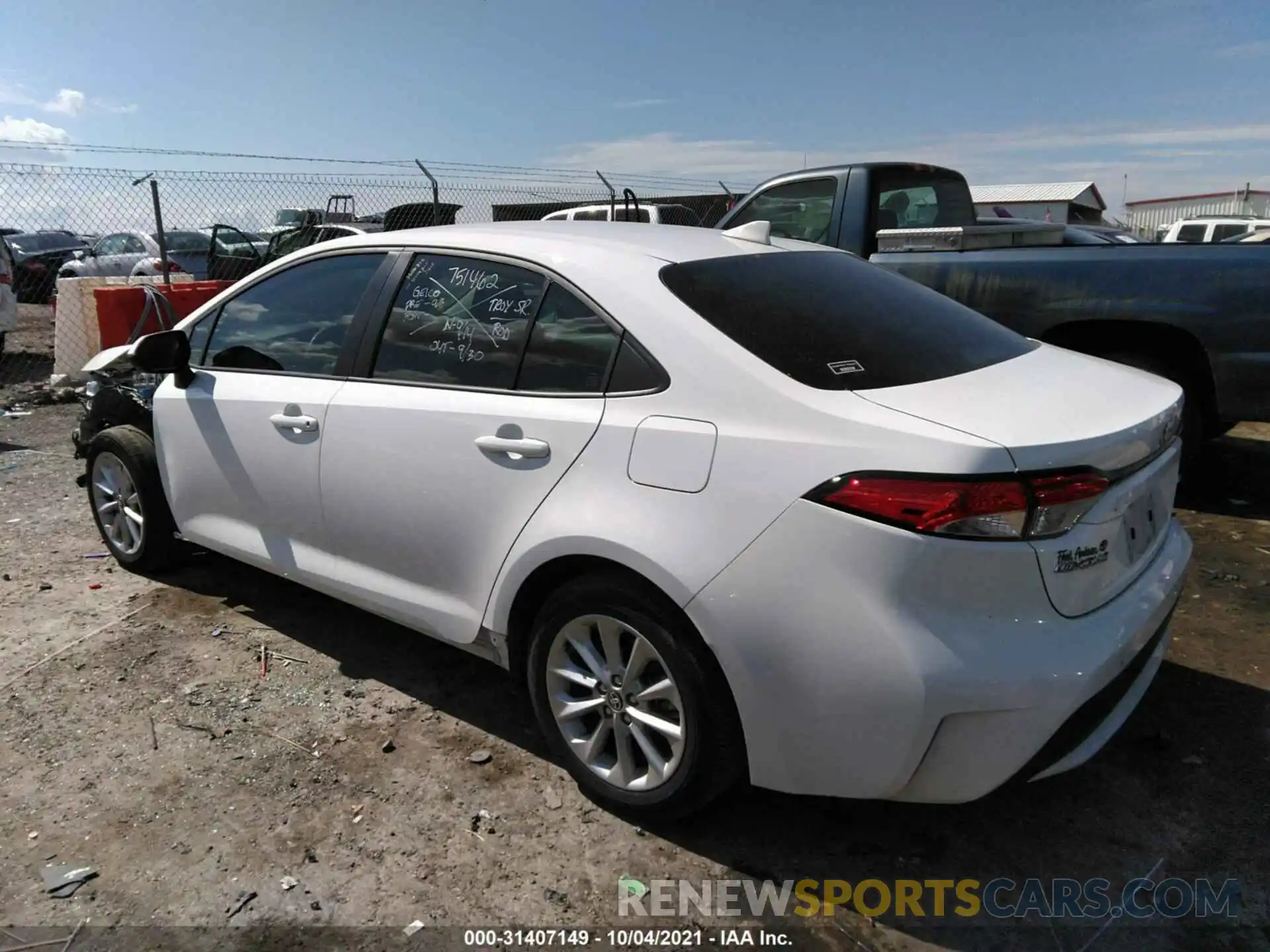 3 Photograph of a damaged car JTDVPMAEXMJ122626 TOYOTA COROLLA 2021