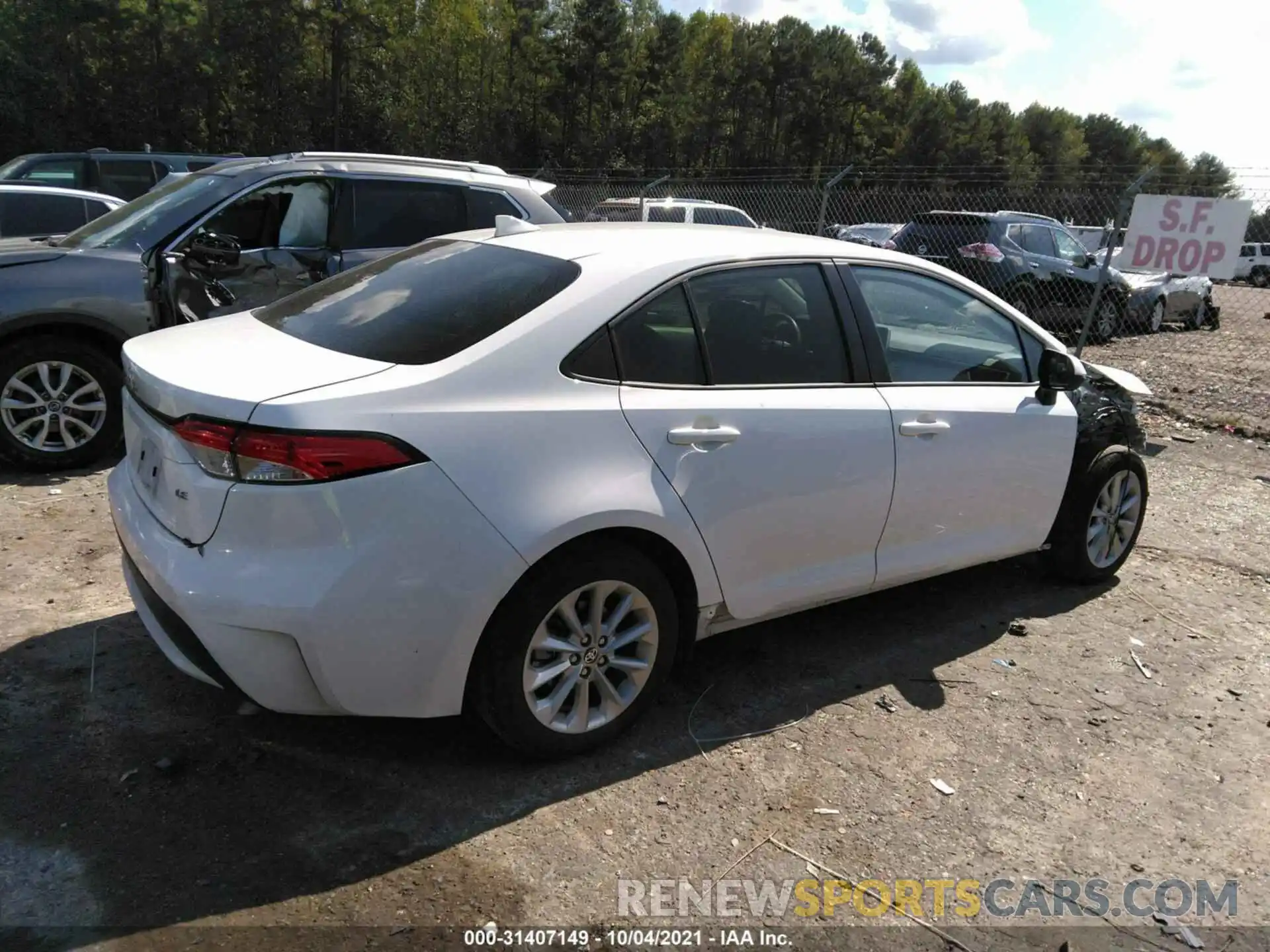 4 Photograph of a damaged car JTDVPMAEXMJ122626 TOYOTA COROLLA 2021