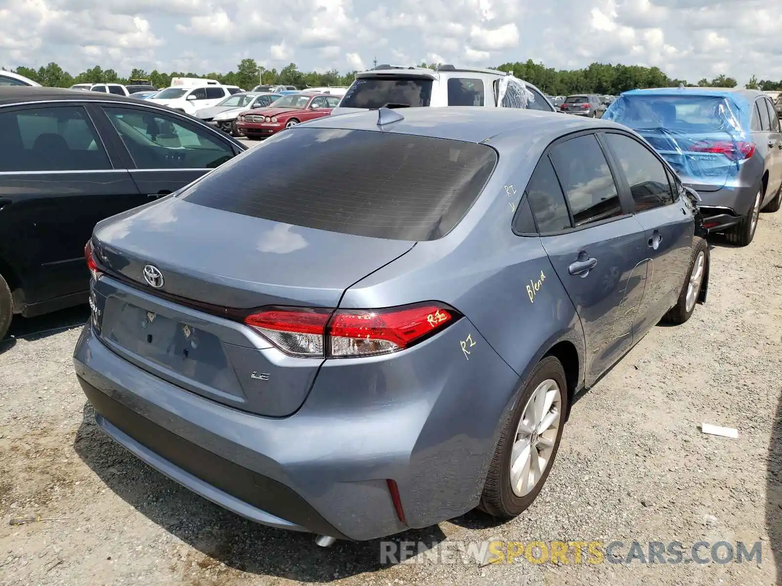 4 Photograph of a damaged car JTDVPMAEXMJ129155 TOYOTA COROLLA 2021