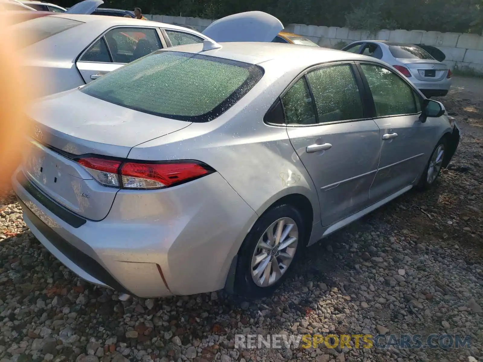 4 Photograph of a damaged car JTDVPMAEXMJ179568 TOYOTA COROLLA 2021