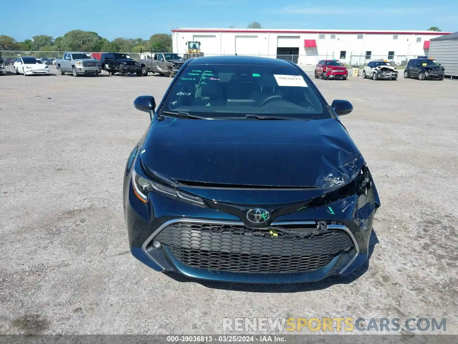 13 Photograph of a damaged car JTNA4MBE0M3146357 TOYOTA COROLLA 2021