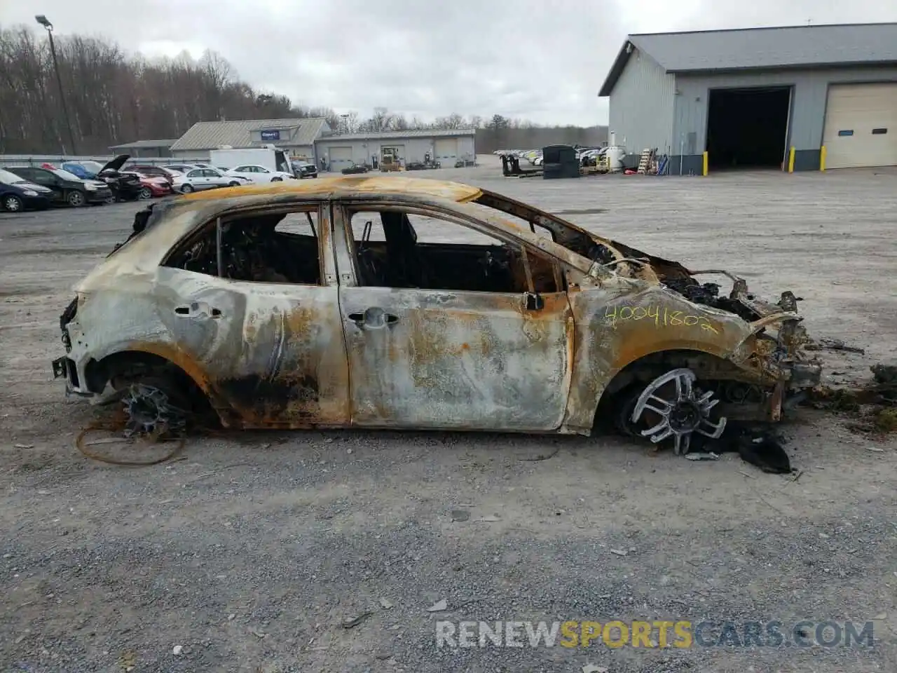 9 Photograph of a damaged car JTNA4MBE1M3107809 TOYOTA COROLLA 2021