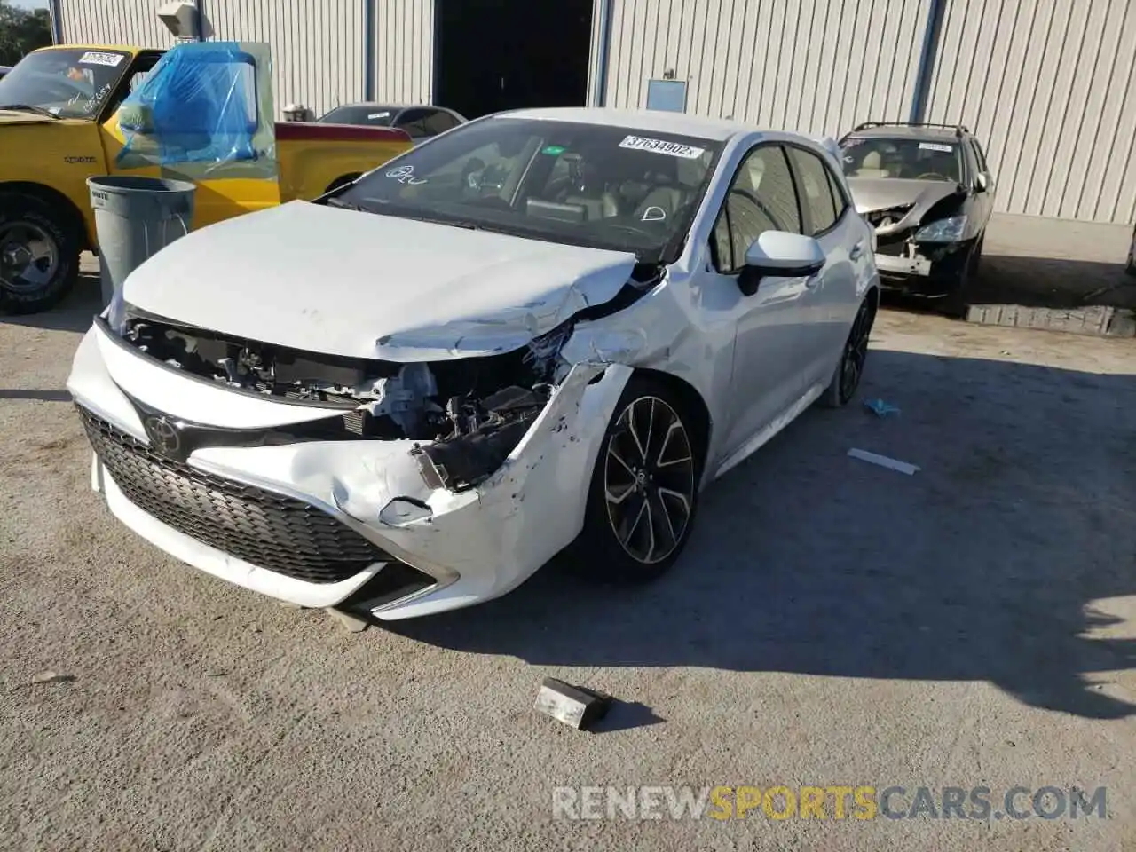 2 Photograph of a damaged car JTNA4MBE2M3138633 TOYOTA COROLLA 2021