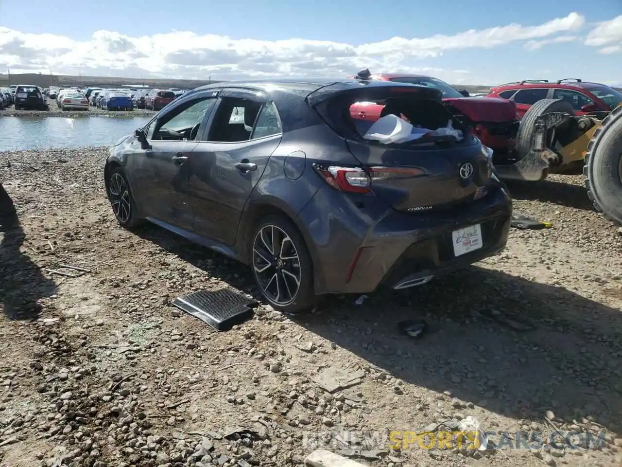 3 Photograph of a damaged car JTNA4MBE3M3104796 TOYOTA COROLLA 2021