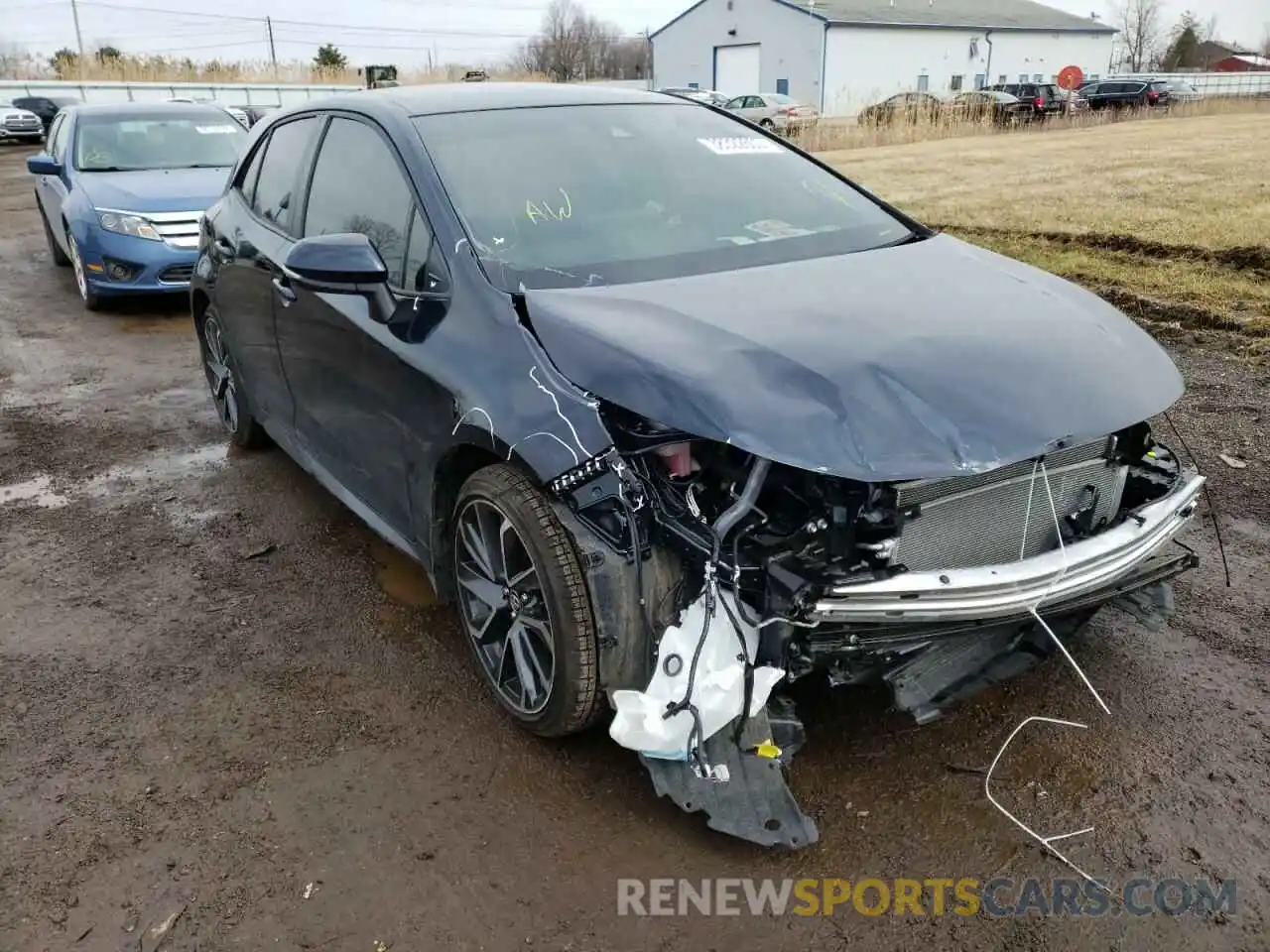 1 Photograph of a damaged car JTNA4MBE3M3125423 TOYOTA COROLLA 2021