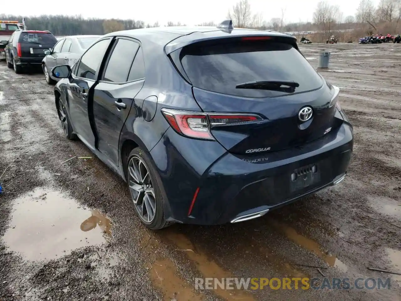 3 Photograph of a damaged car JTNA4MBE3M3125423 TOYOTA COROLLA 2021