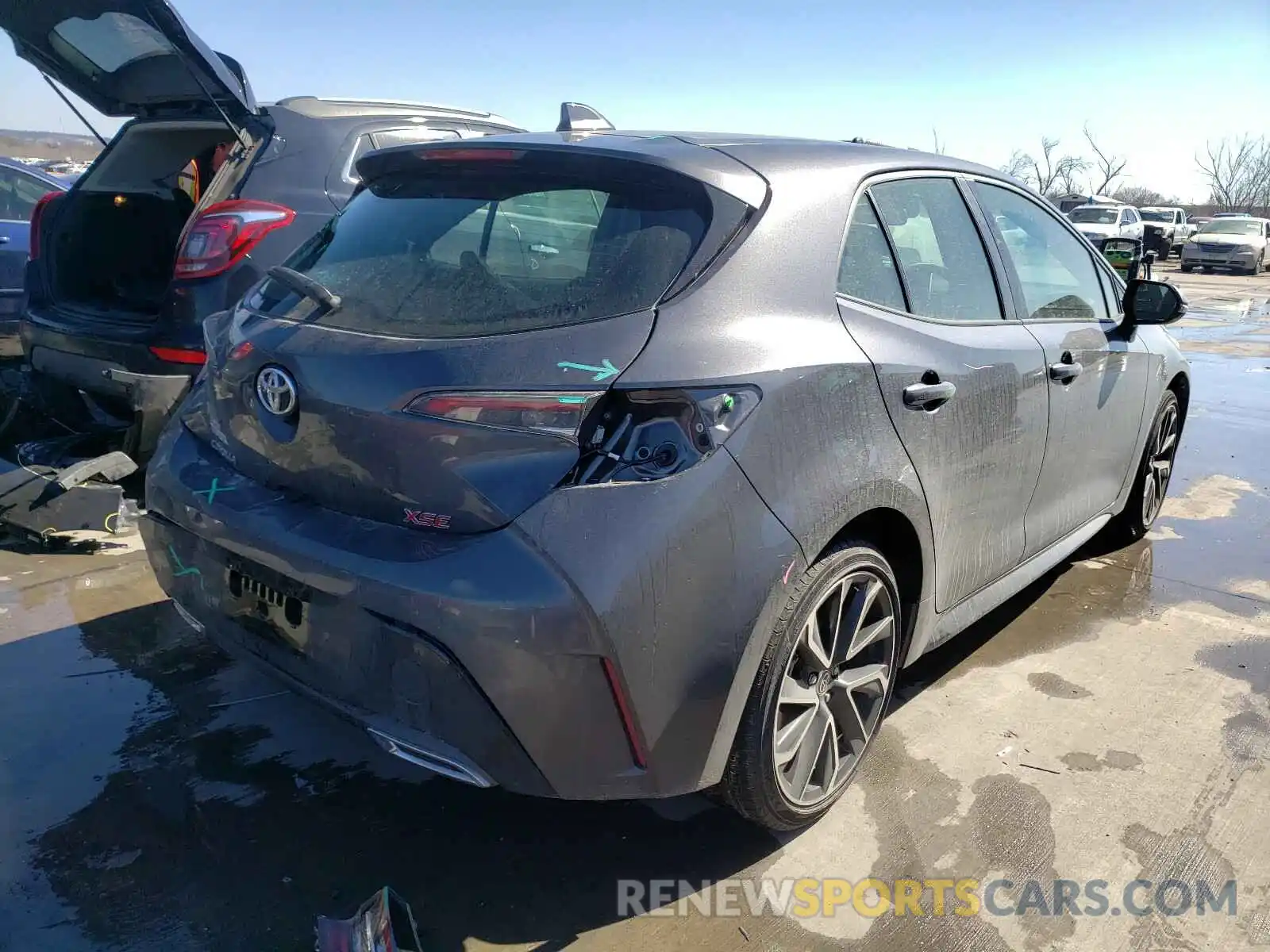 4 Photograph of a damaged car JTNA4MBE6M3105411 TOYOTA COROLLA 2021