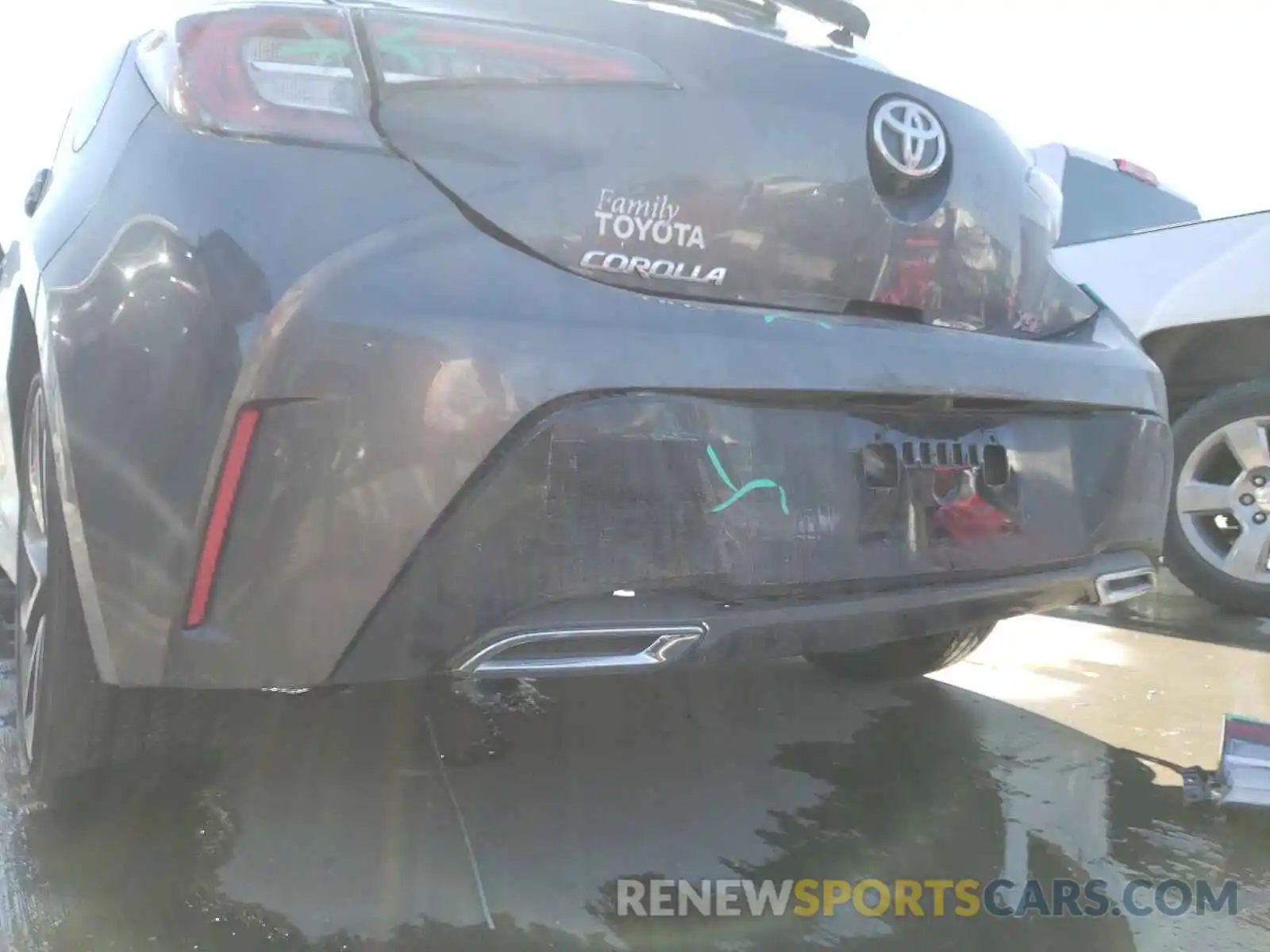 9 Photograph of a damaged car JTNA4MBE6M3105411 TOYOTA COROLLA 2021