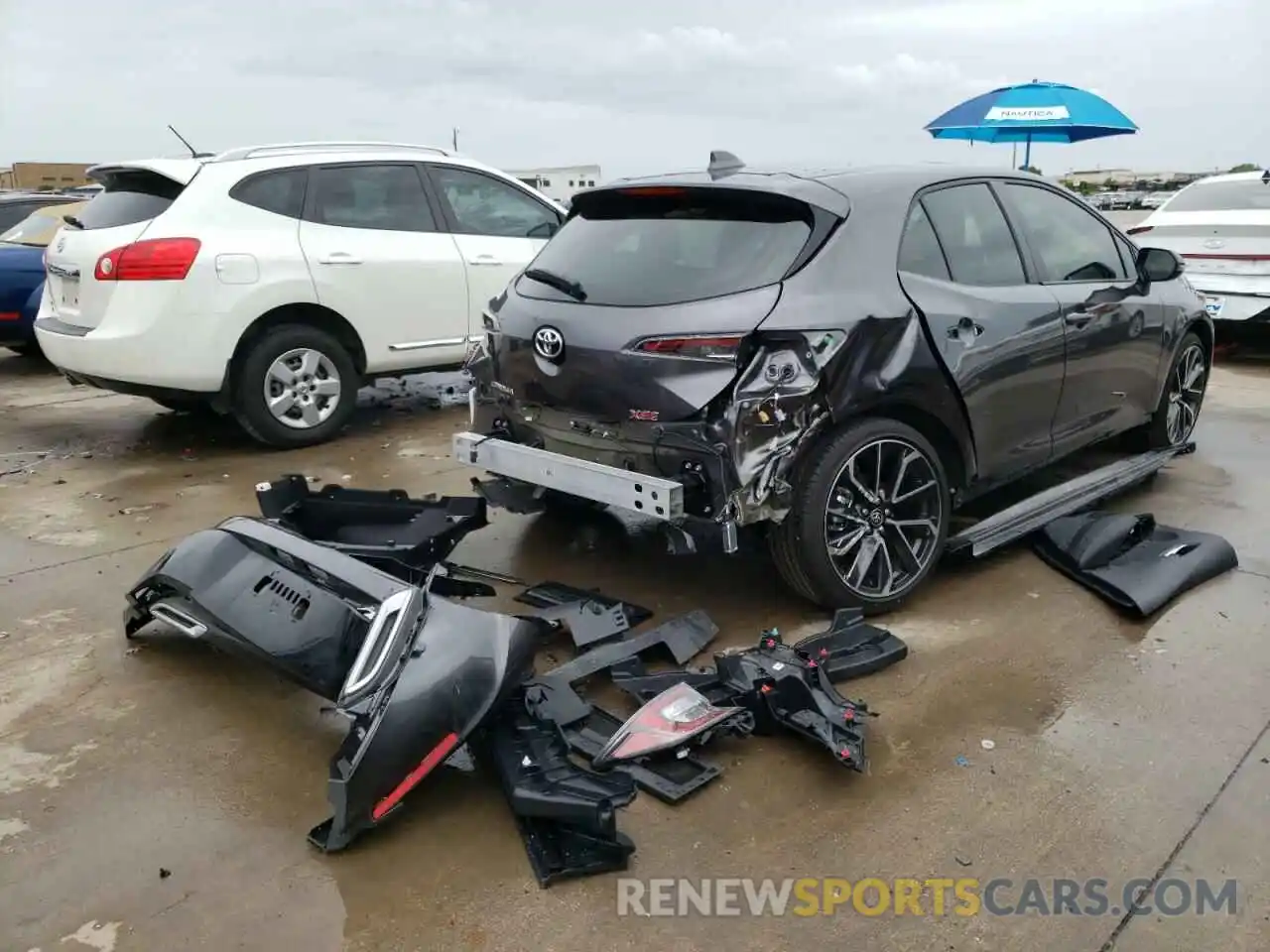 4 Photograph of a damaged car JTNA4MBE7M3112254 TOYOTA COROLLA 2021