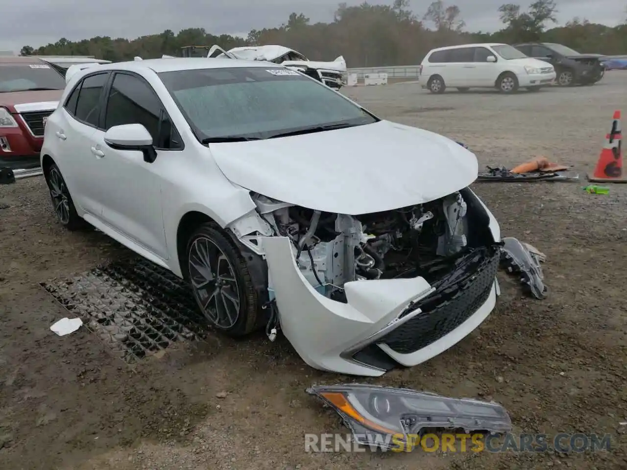 1 Photograph of a damaged car JTNA4MBE8M3125899 TOYOTA COROLLA 2021