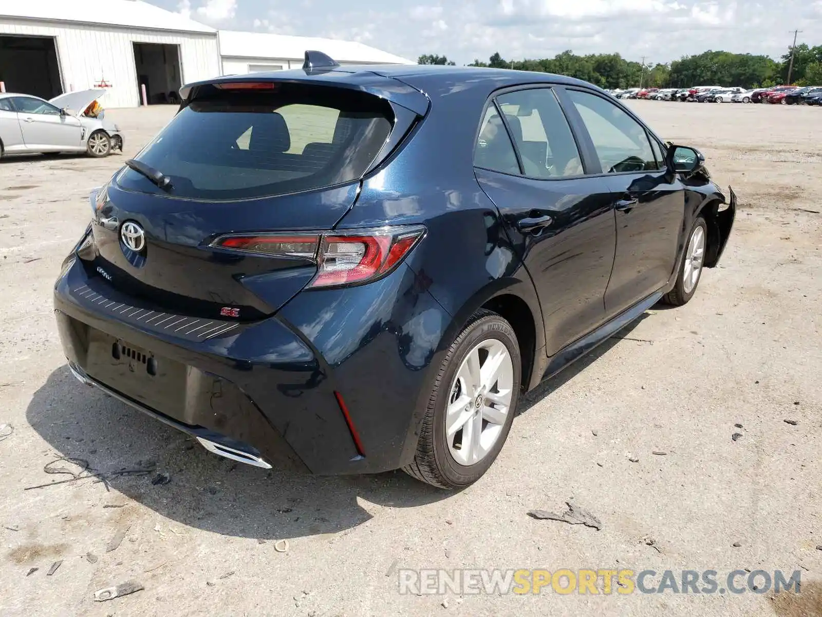 4 Photograph of a damaged car JTNB4MBE8M3135742 TOYOTA COROLLA 2021