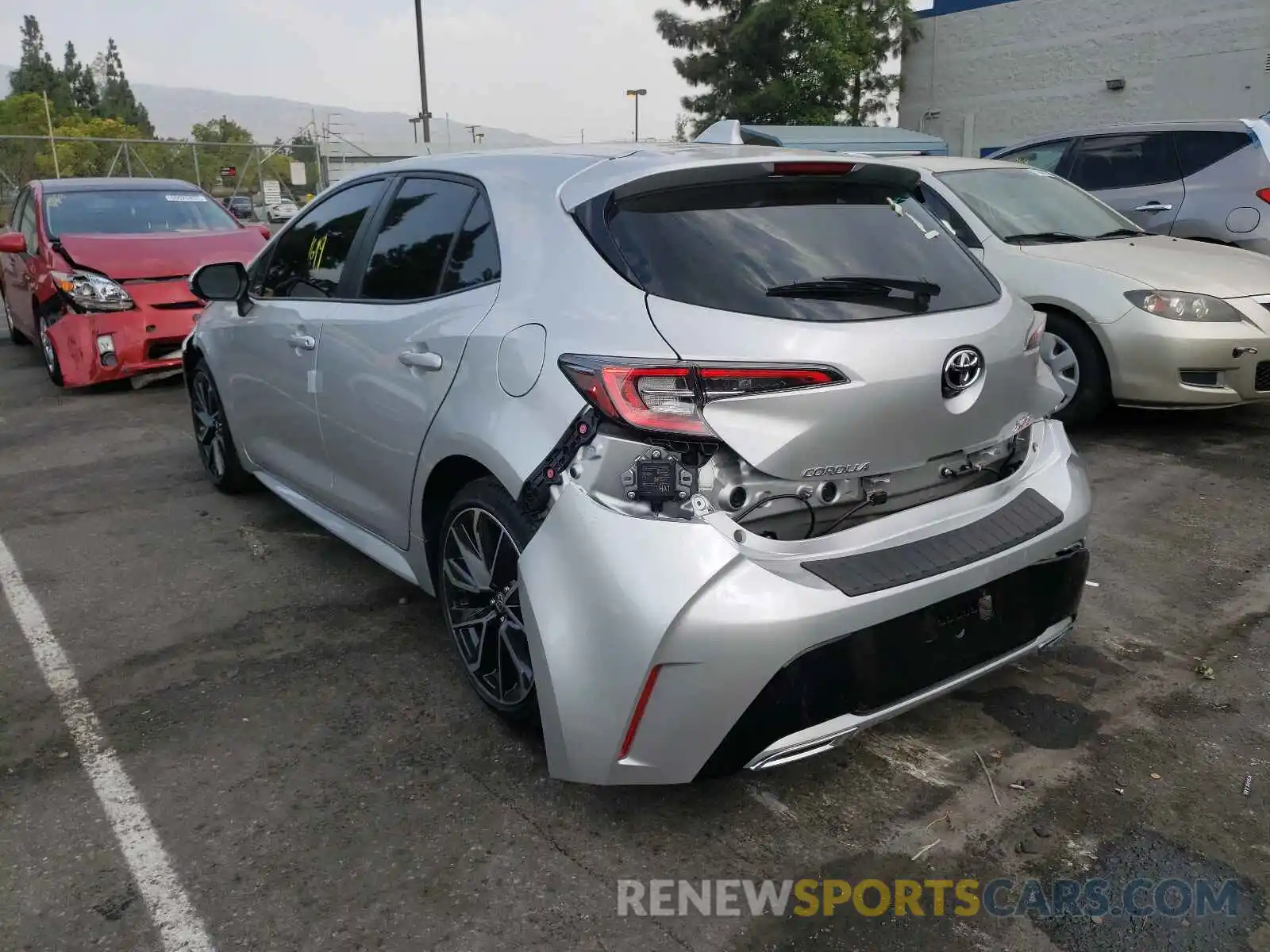 3 Photograph of a damaged car JTNC4MBE0M3139465 TOYOTA COROLLA 2021