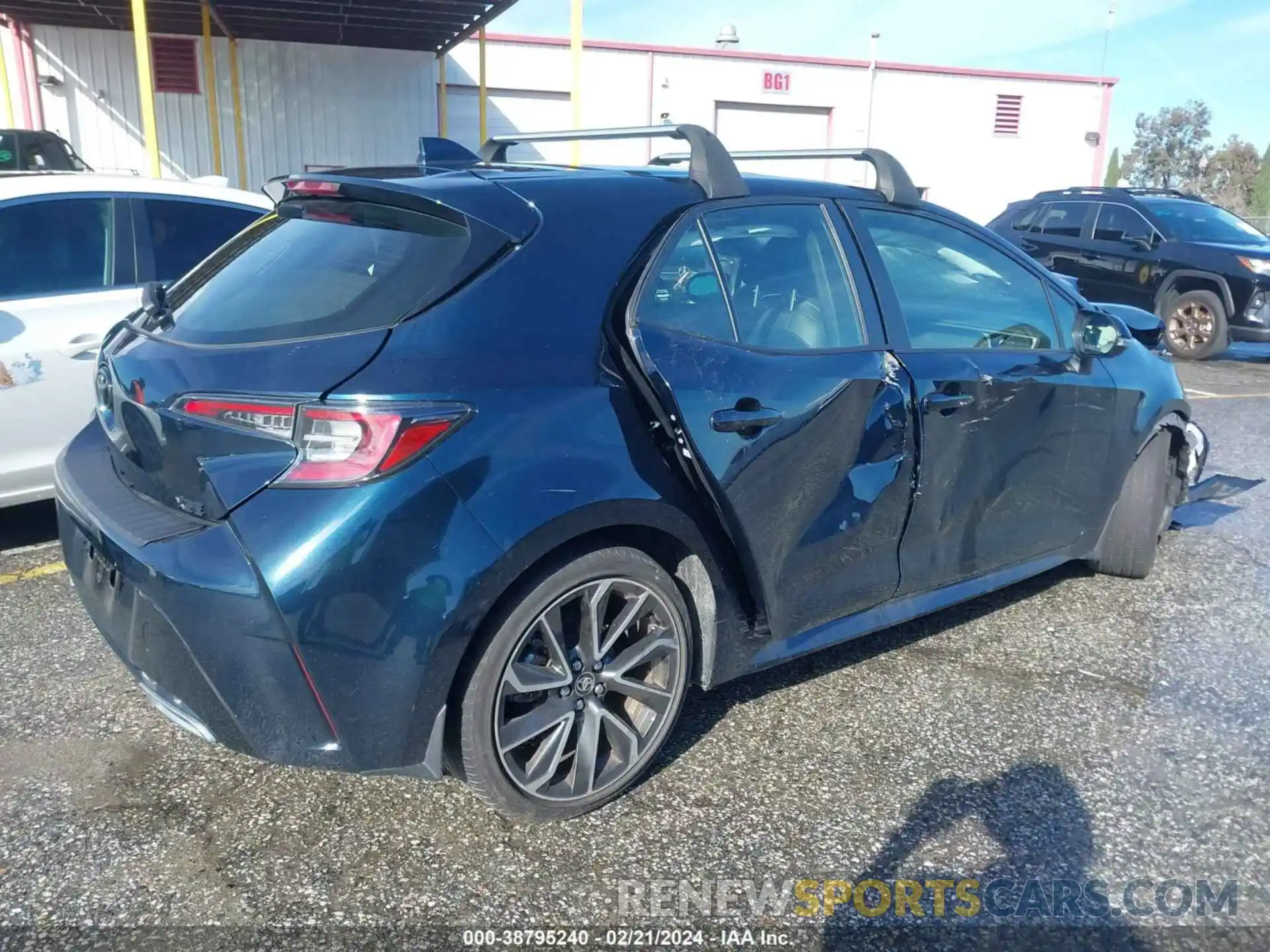 13 Photograph of a damaged car JTNC4MBE1M3124926 TOYOTA COROLLA 2021