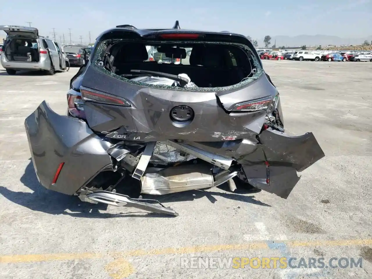 9 Photograph of a damaged car JTNC4MBE3M3118741 TOYOTA COROLLA 2021