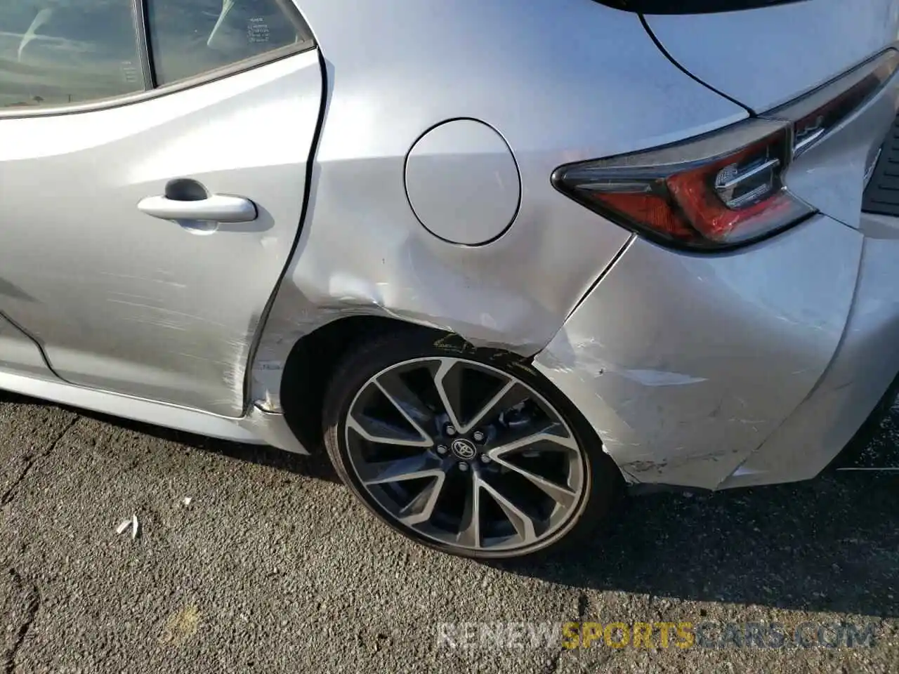 9 Photograph of a damaged car JTNC4MBE4M3107389 TOYOTA COROLLA 2021