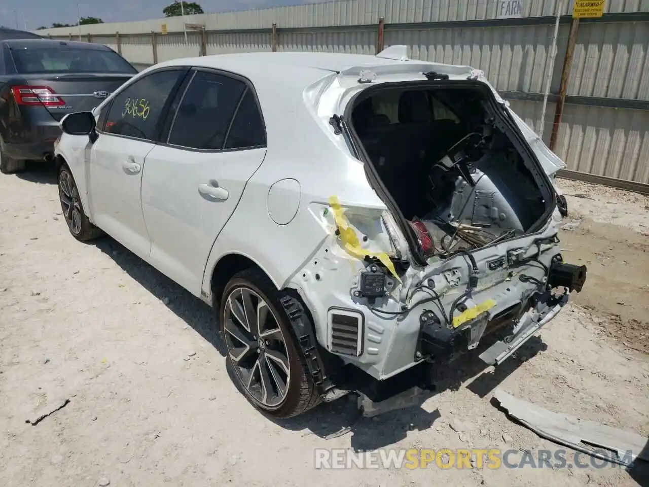 3 Photograph of a damaged car JTNC4MBE7M3112859 TOYOTA COROLLA 2021