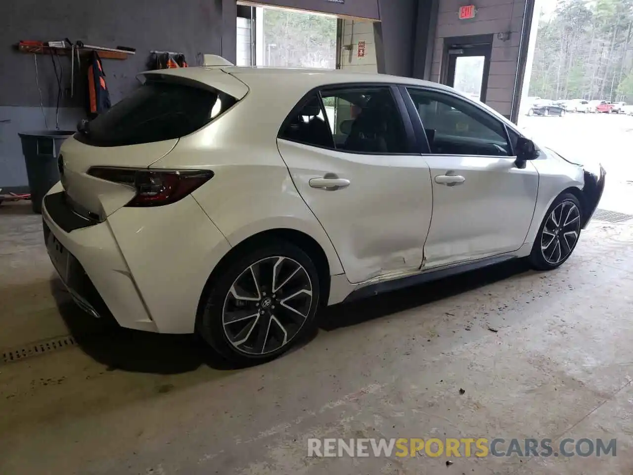 3 Photograph of a damaged car JTNC4MBE8M3134711 TOYOTA COROLLA 2021