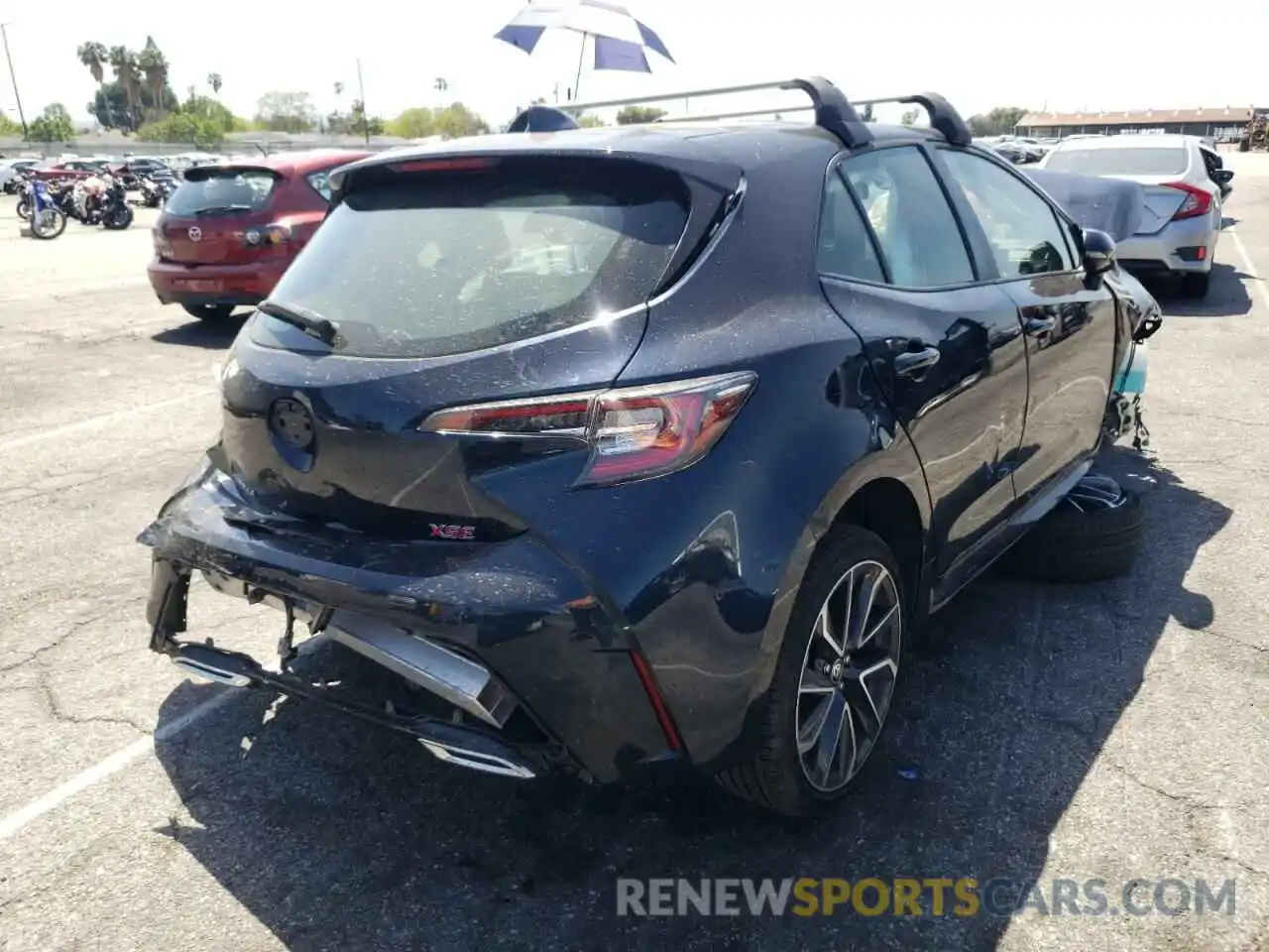 4 Photograph of a damaged car JTNC4MBE9M3121952 TOYOTA COROLLA 2021