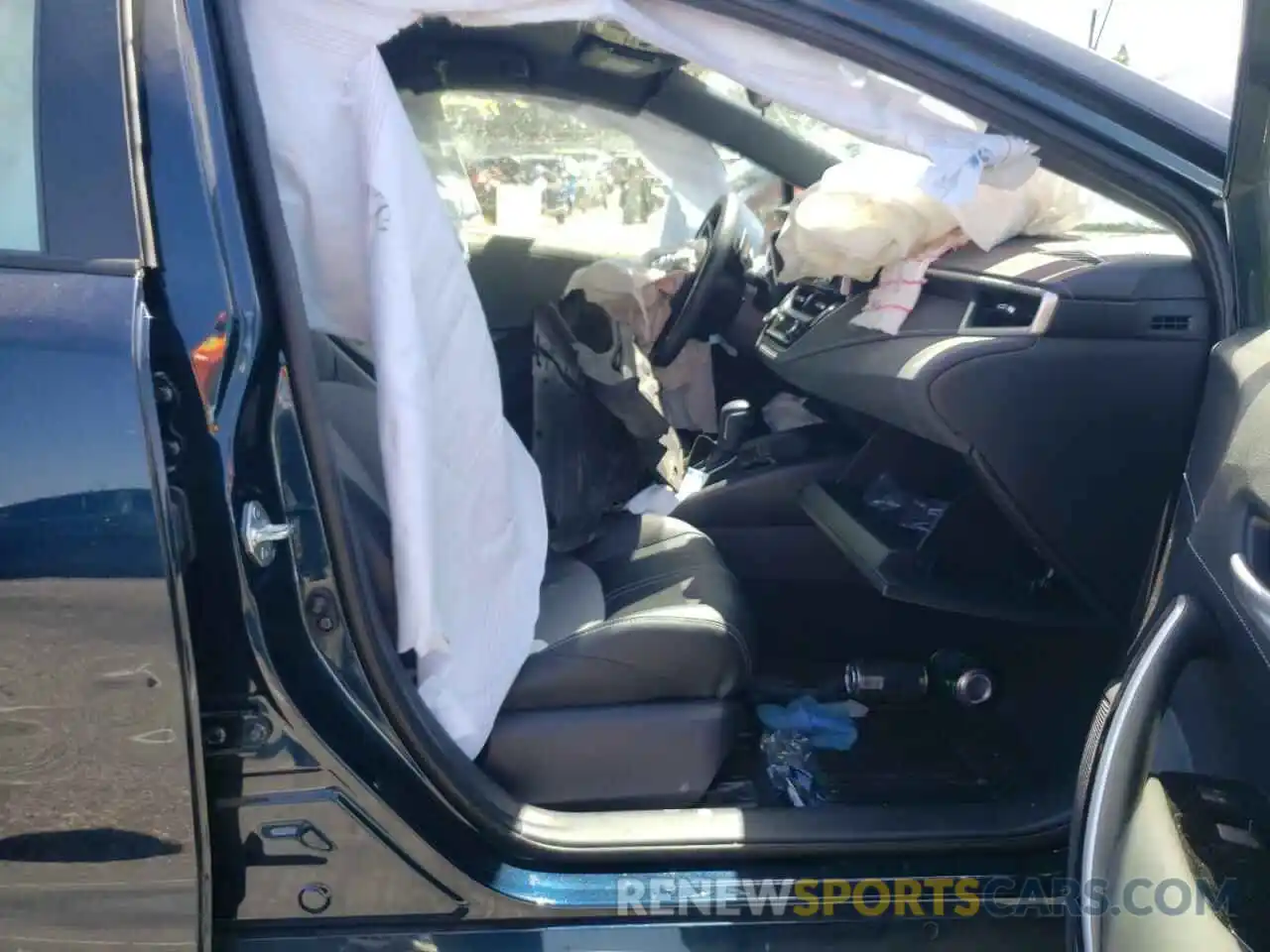 5 Photograph of a damaged car JTNC4MBE9M3121952 TOYOTA COROLLA 2021