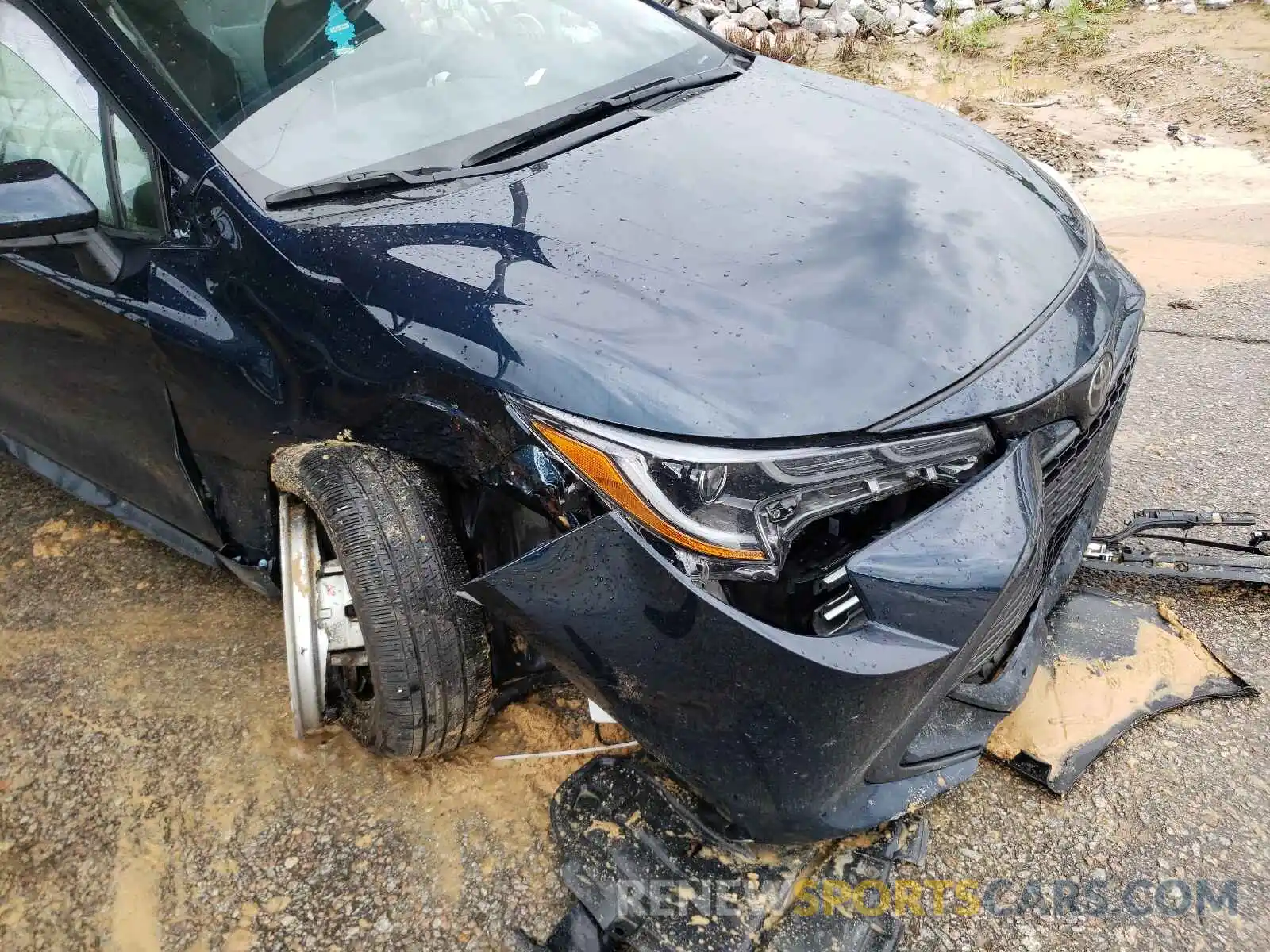 9 Photograph of a damaged car JTND4MBE1M3108066 TOYOTA COROLLA 2021