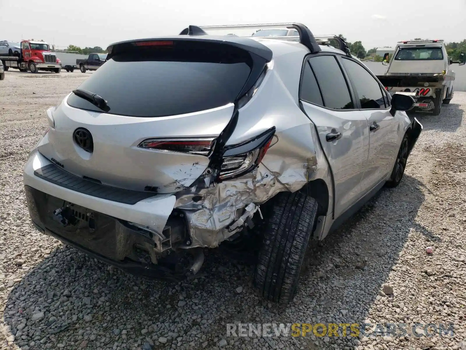 4 Photograph of a damaged car JTND4MBE1M3135042 TOYOTA COROLLA 2021