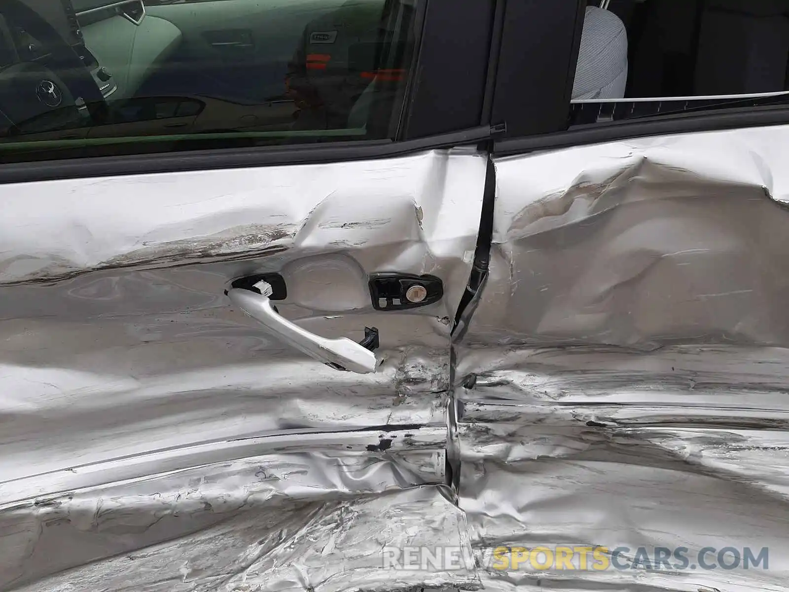 10 Photograph of a damaged car JTND4MBE1M3137566 TOYOTA COROLLA 2021