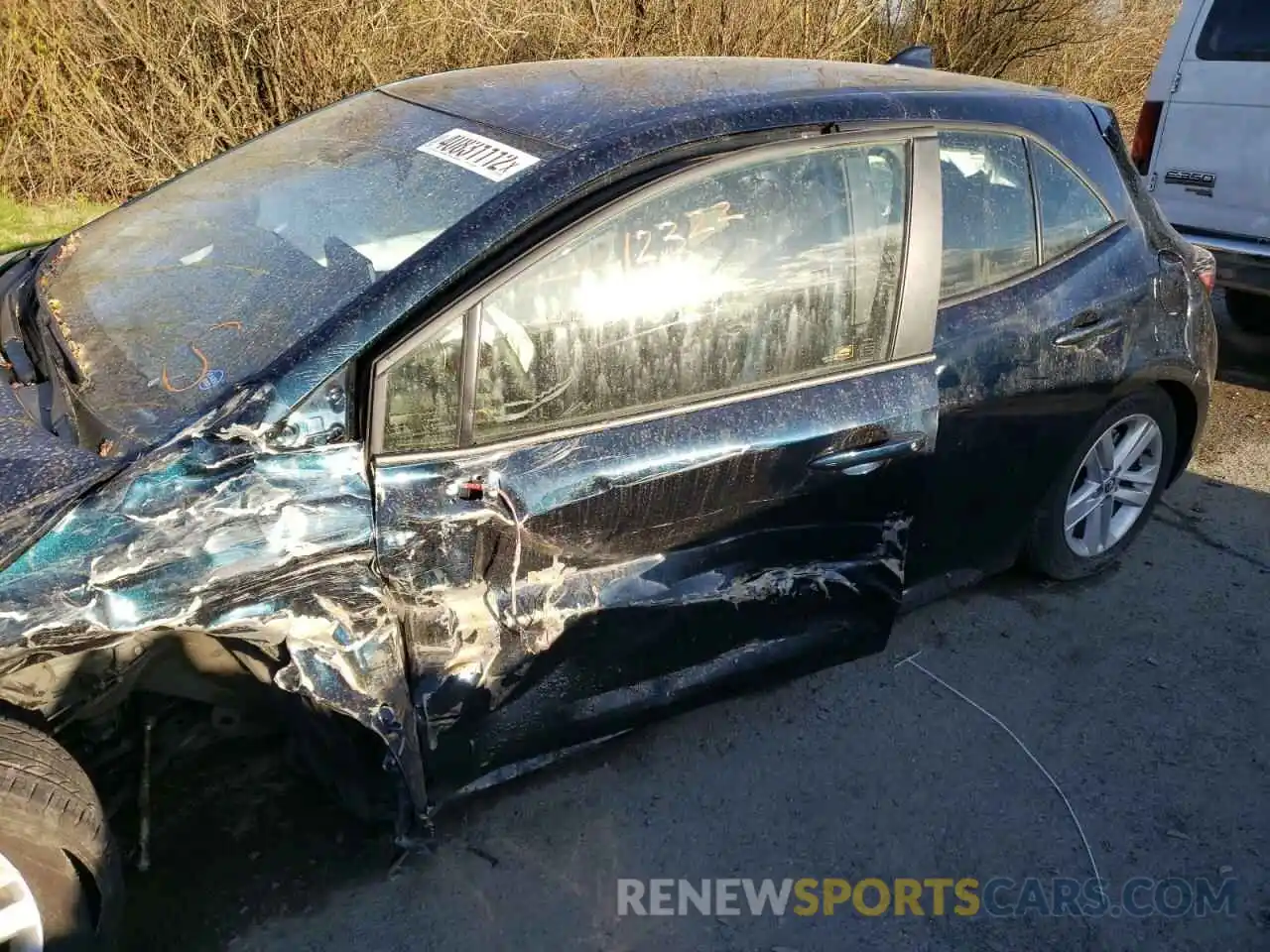 9 Photograph of a damaged car JTND4MBE2M3113020 TOYOTA COROLLA 2021