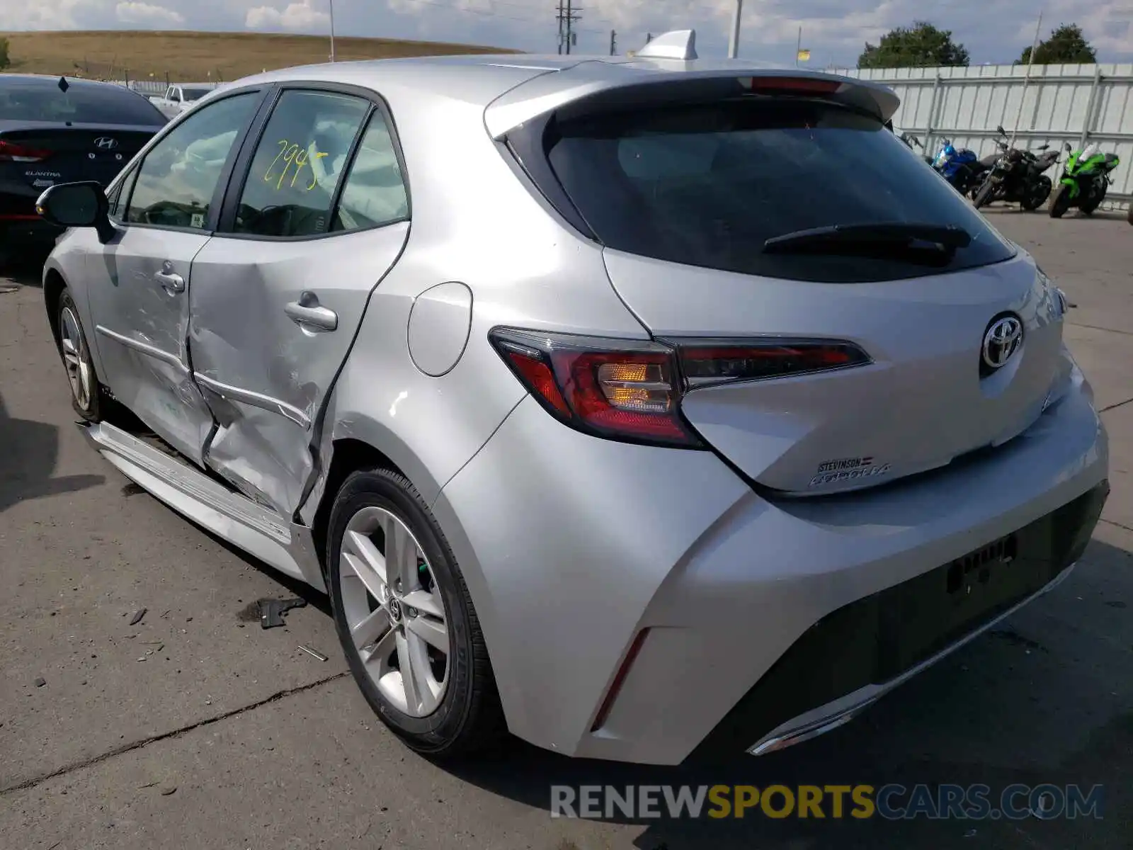 3 Photograph of a damaged car JTND4MBE2M3113647 TOYOTA COROLLA 2021