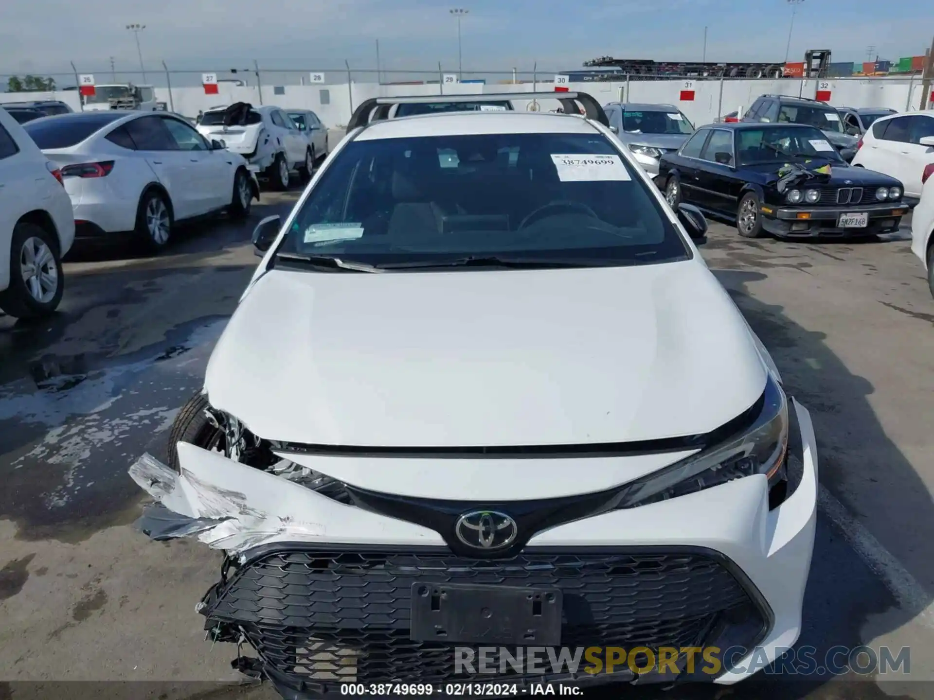 12 Photograph of a damaged car JTND4MBE2M3115379 TOYOTA COROLLA 2021