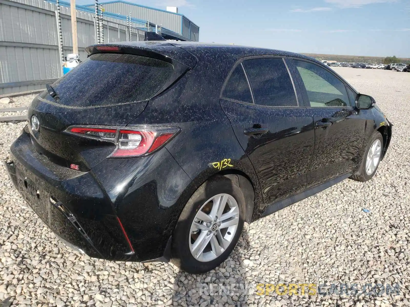 4 Photograph of a damaged car JTND4MBE2M3125880 TOYOTA COROLLA 2021