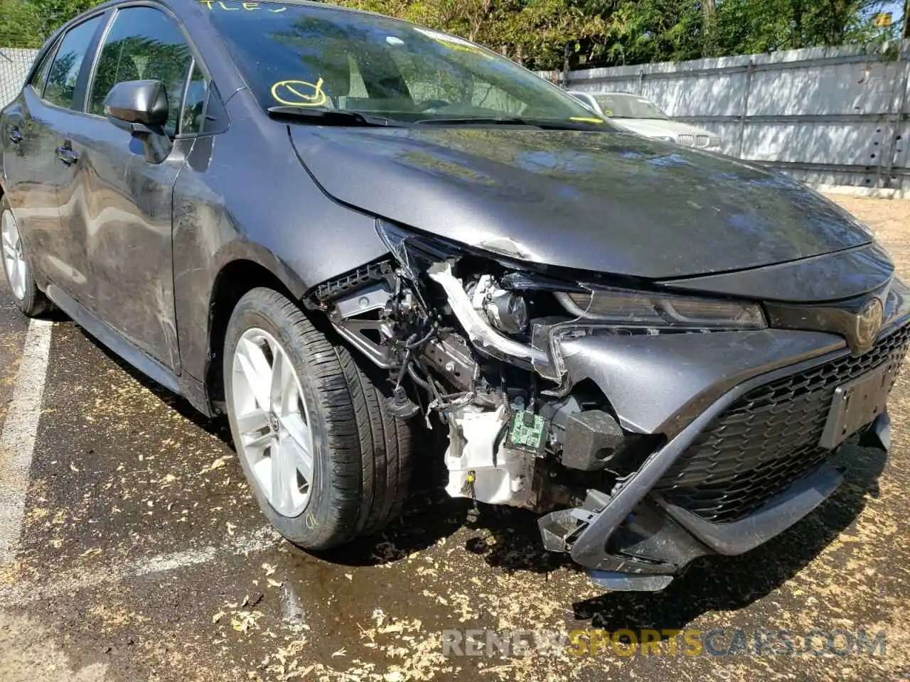 9 Photograph of a damaged car JTND4MBE2M3136376 TOYOTA COROLLA 2021