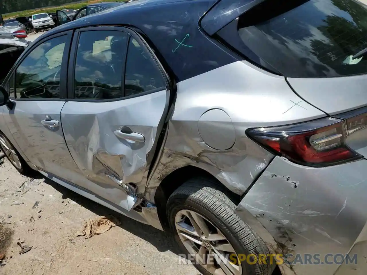 9 Photograph of a damaged car JTND4MBE2M3145353 TOYOTA COROLLA 2021