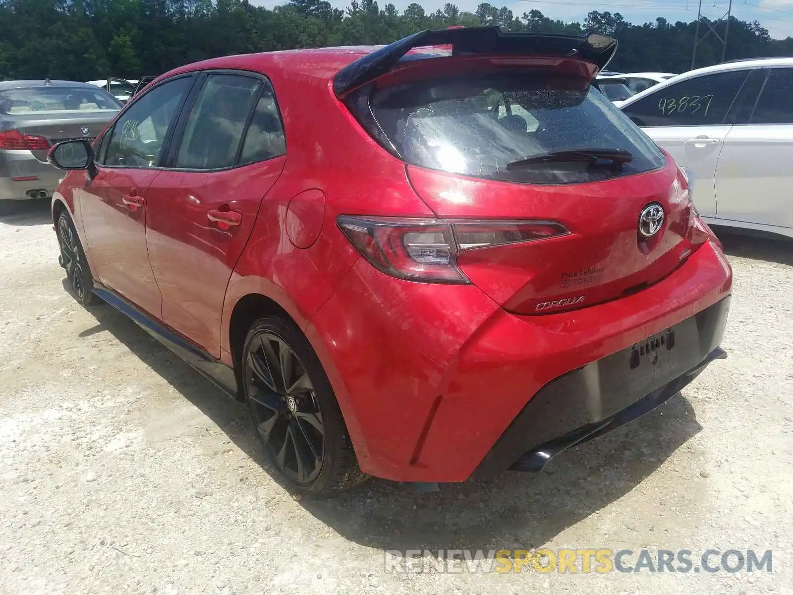 3 Photograph of a damaged car JTND4MBE3M3105377 TOYOTA COROLLA 2021