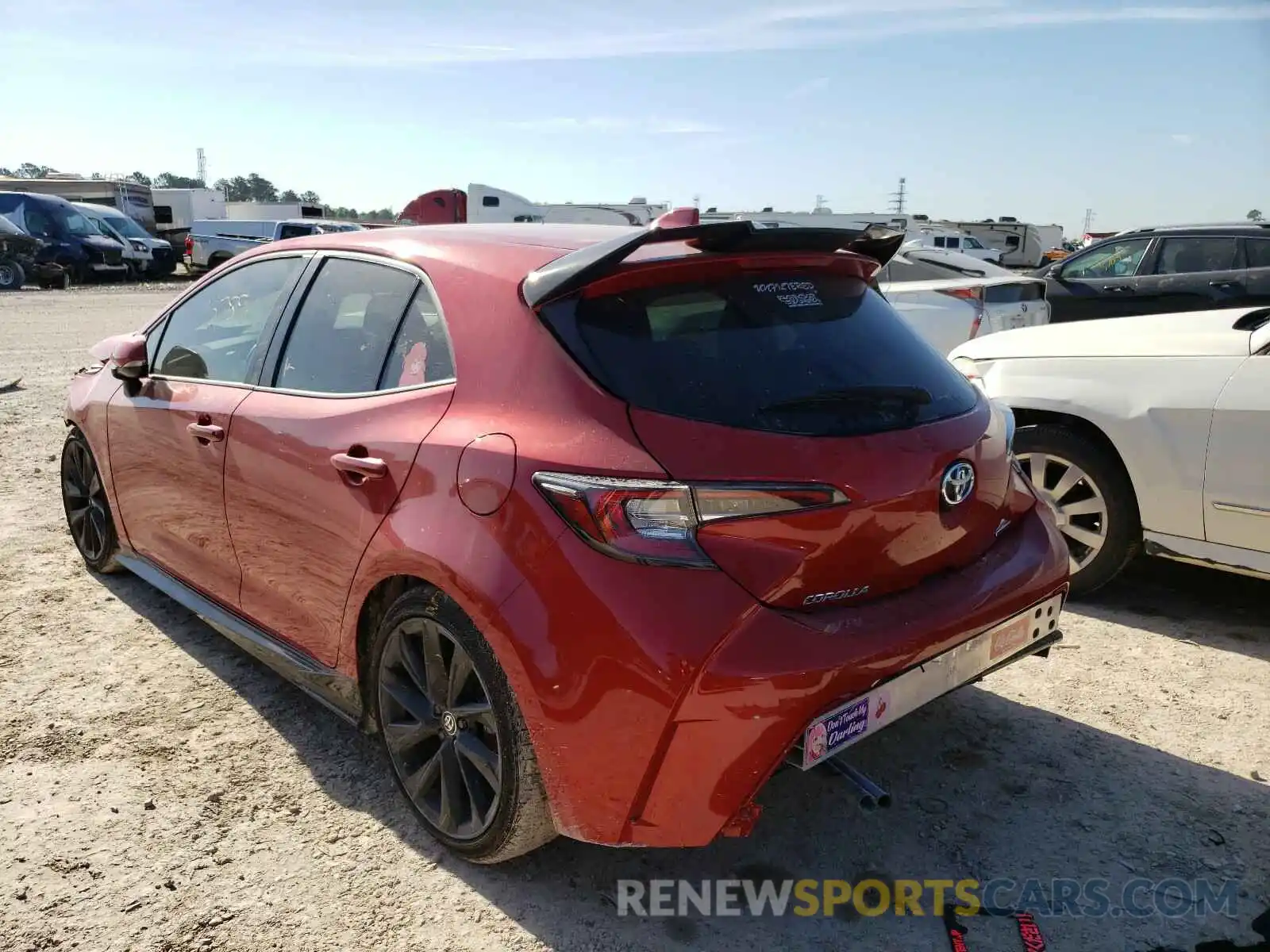 3 Photograph of a damaged car JTND4MBE3M3109929 TOYOTA COROLLA 2021