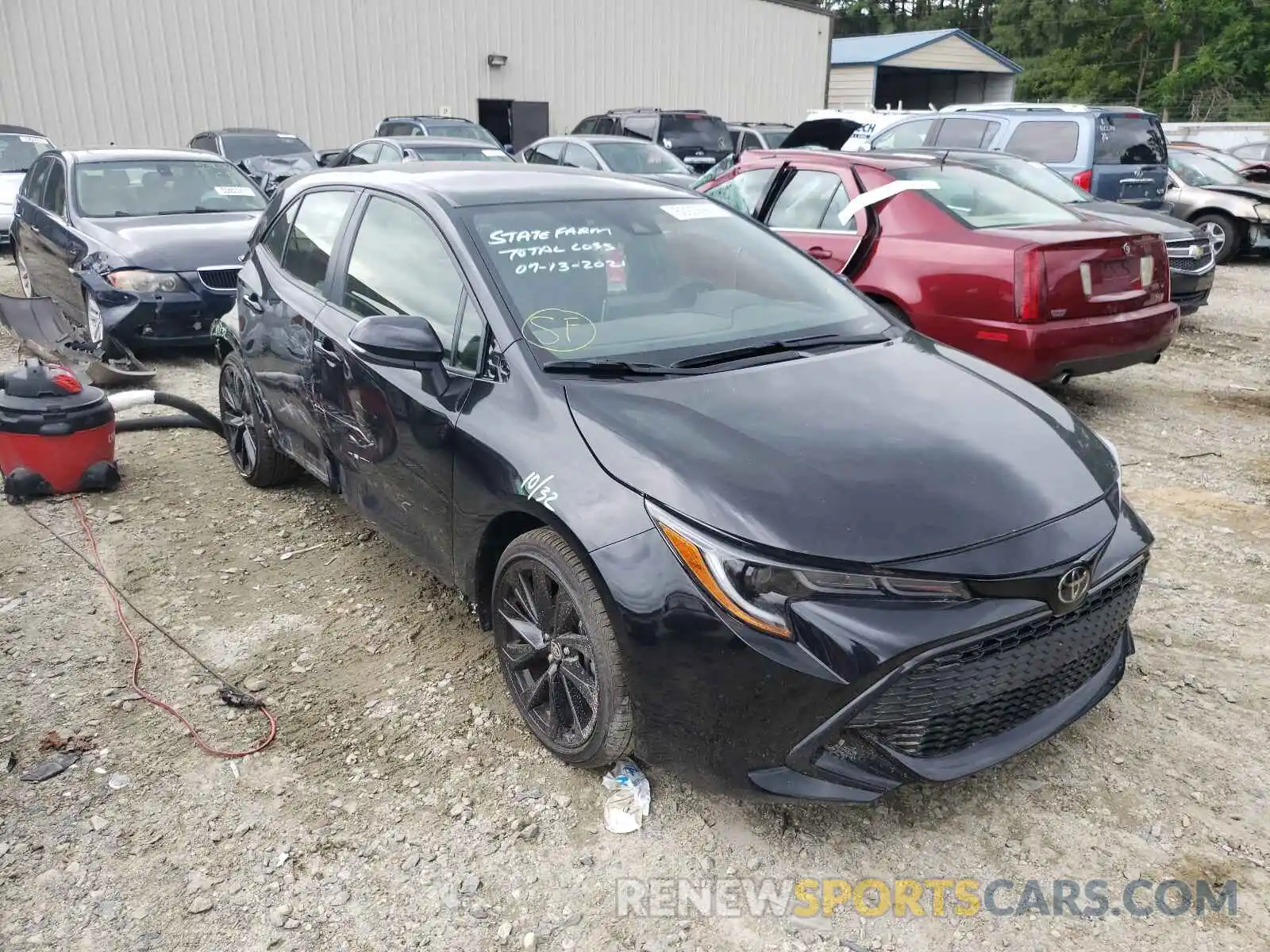 1 Photograph of a damaged car JTND4MBE3M3121837 TOYOTA COROLLA 2021