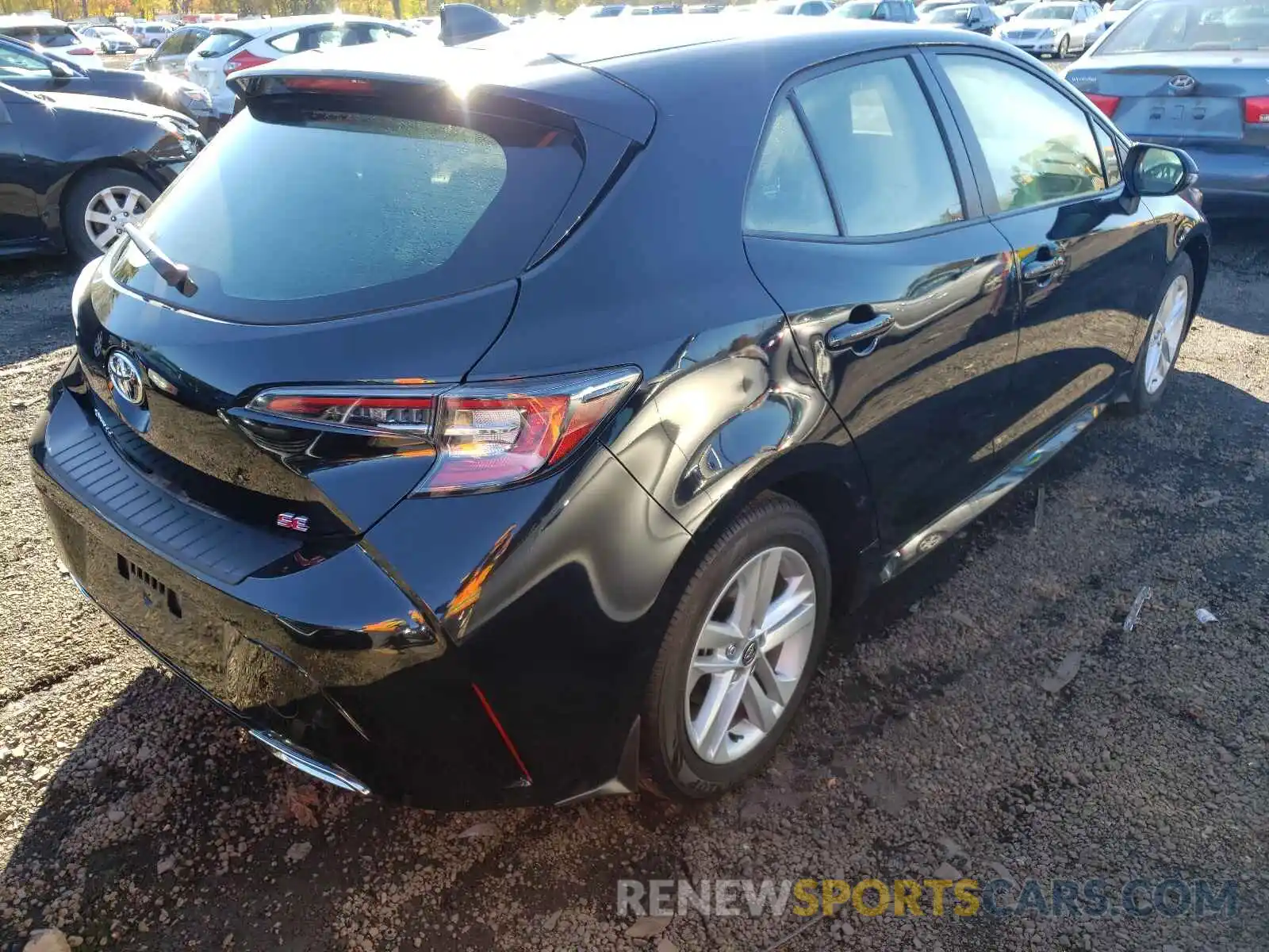 4 Photograph of a damaged car JTND4MBE3M3125435 TOYOTA COROLLA 2021