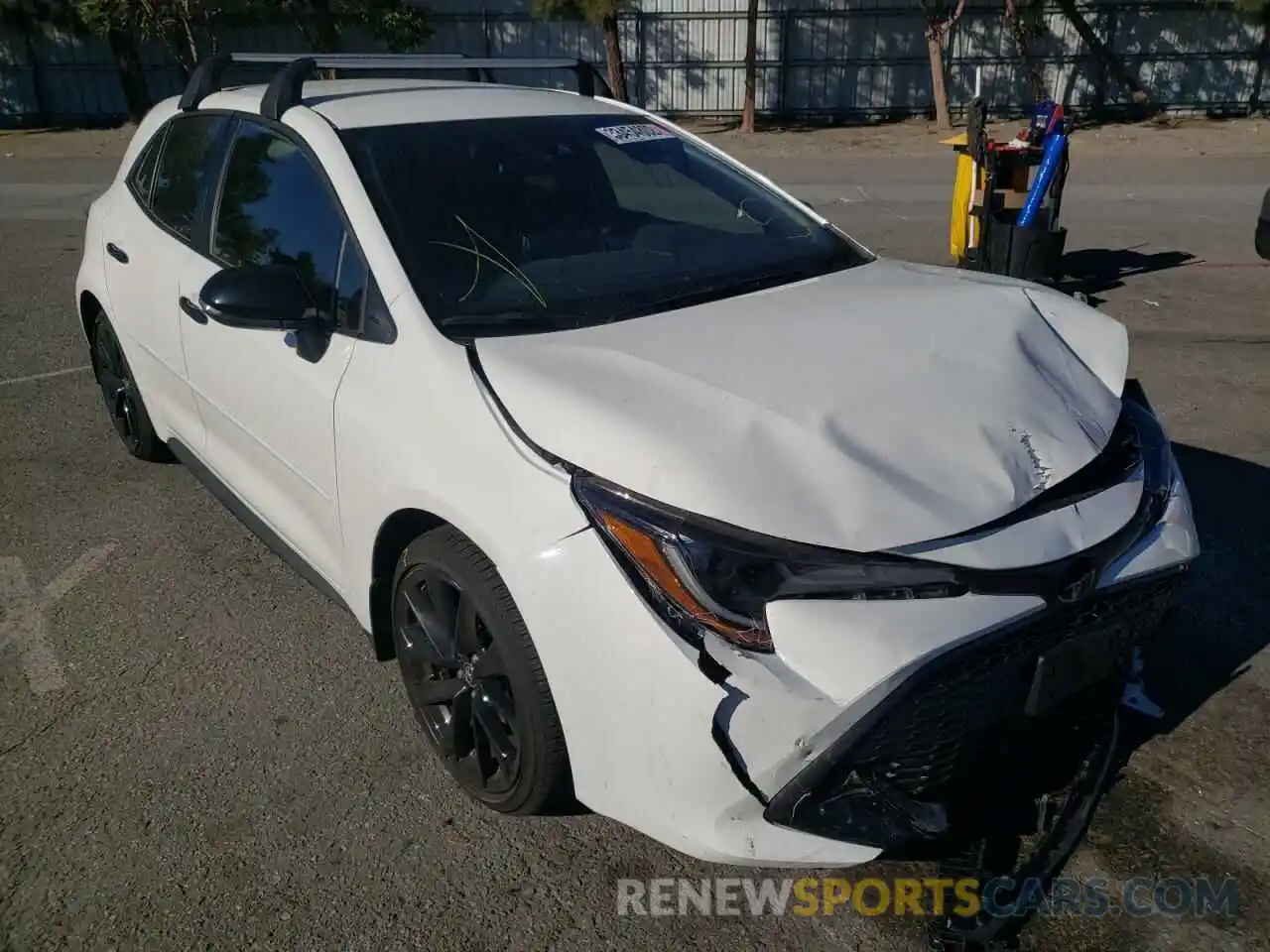 1 Photograph of a damaged car JTND4MBE4M3112984 TOYOTA COROLLA 2021