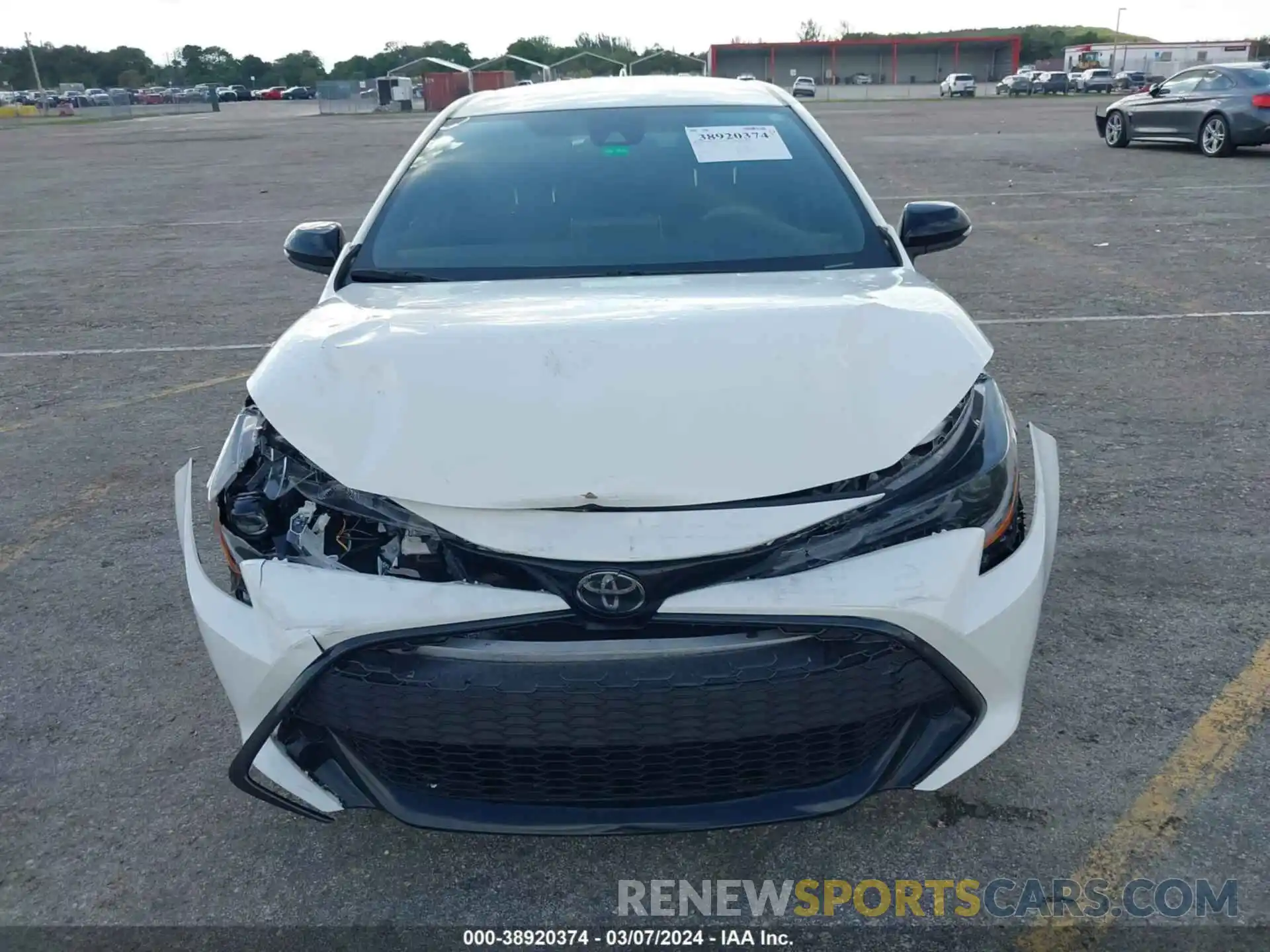 13 Photograph of a damaged car JTND4MBE4M3133432 TOYOTA COROLLA 2021