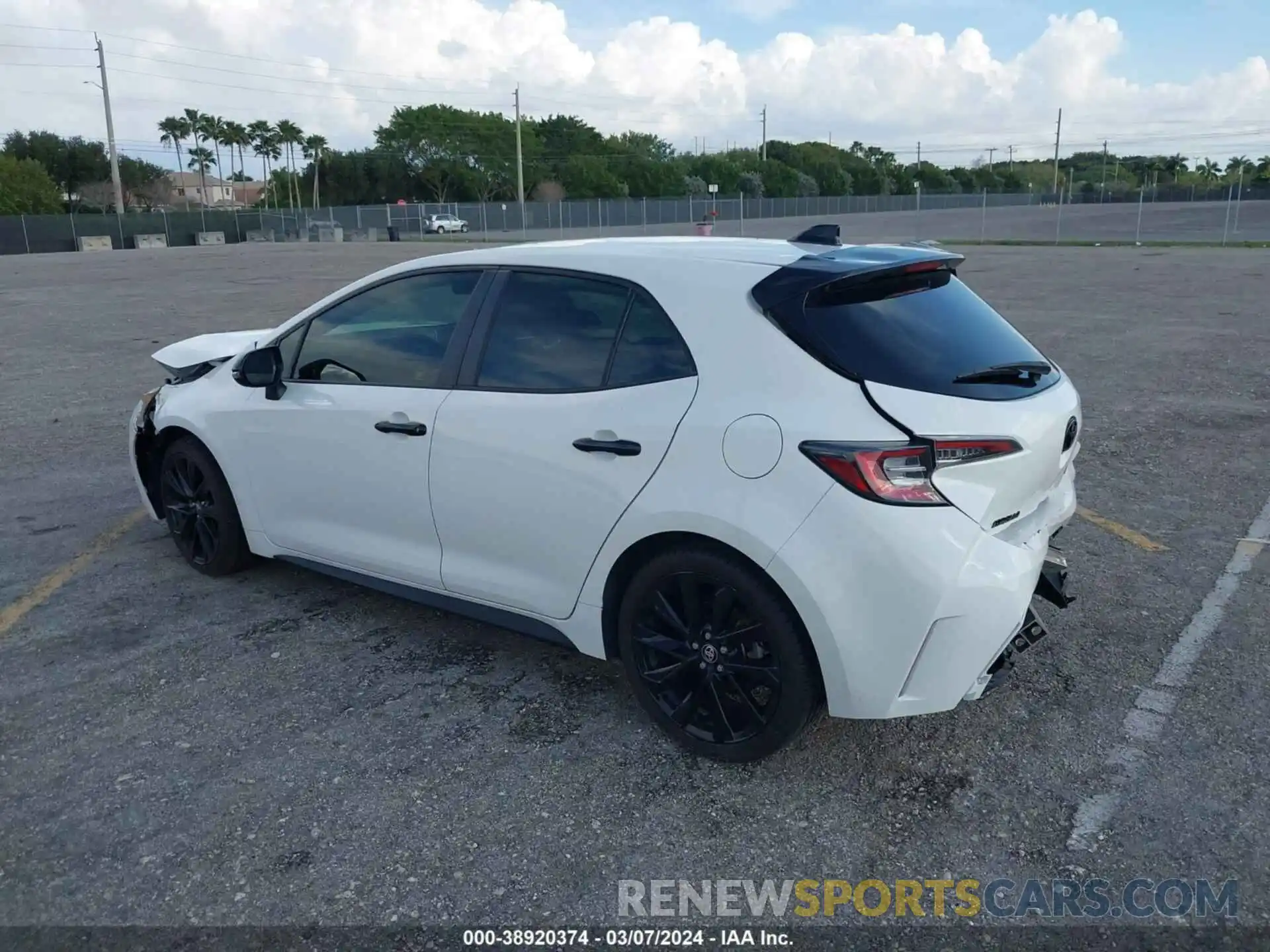 3 Photograph of a damaged car JTND4MBE4M3133432 TOYOTA COROLLA 2021