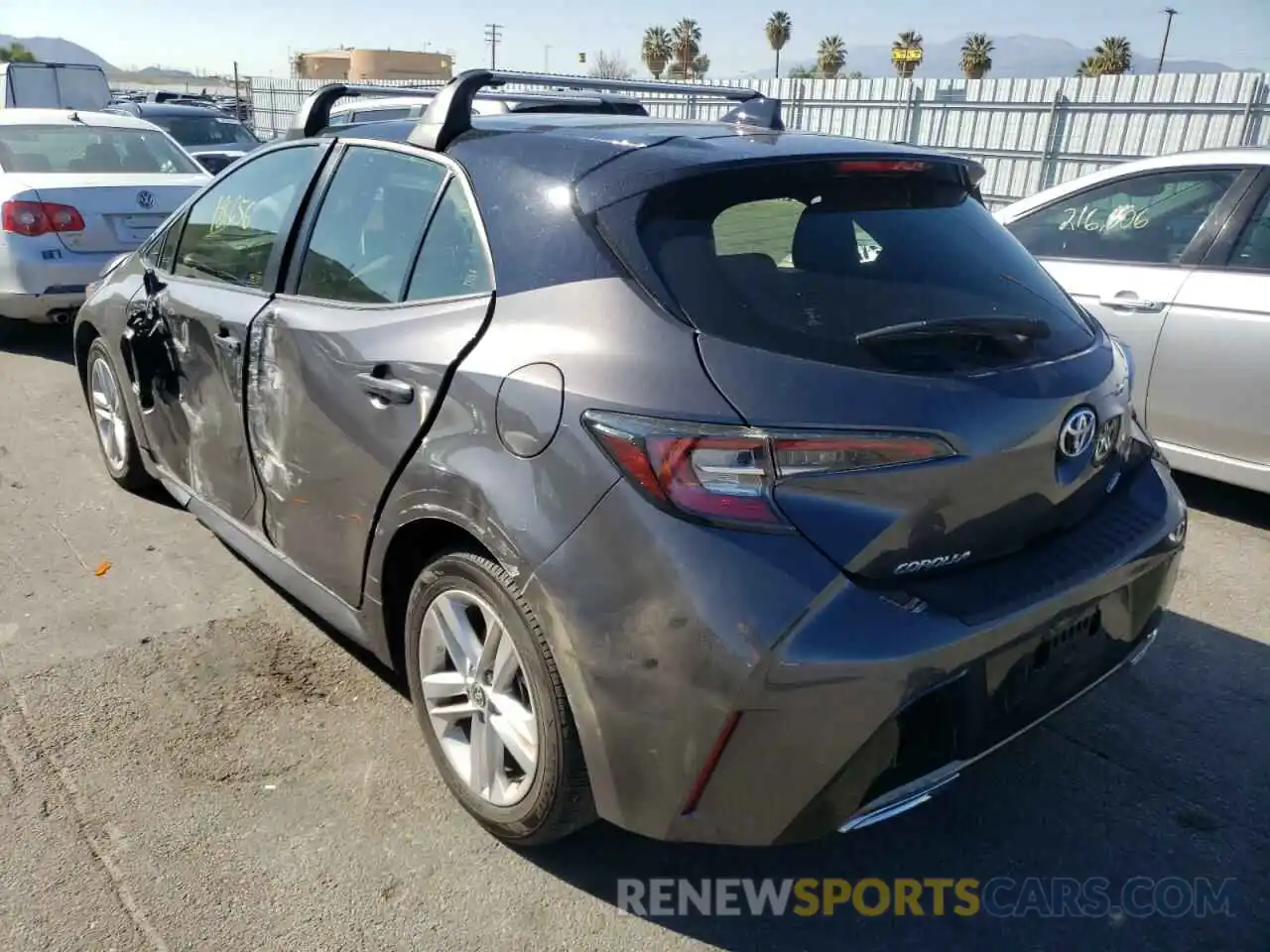 3 Photograph of a damaged car JTND4MBE5M3134881 TOYOTA COROLLA 2021