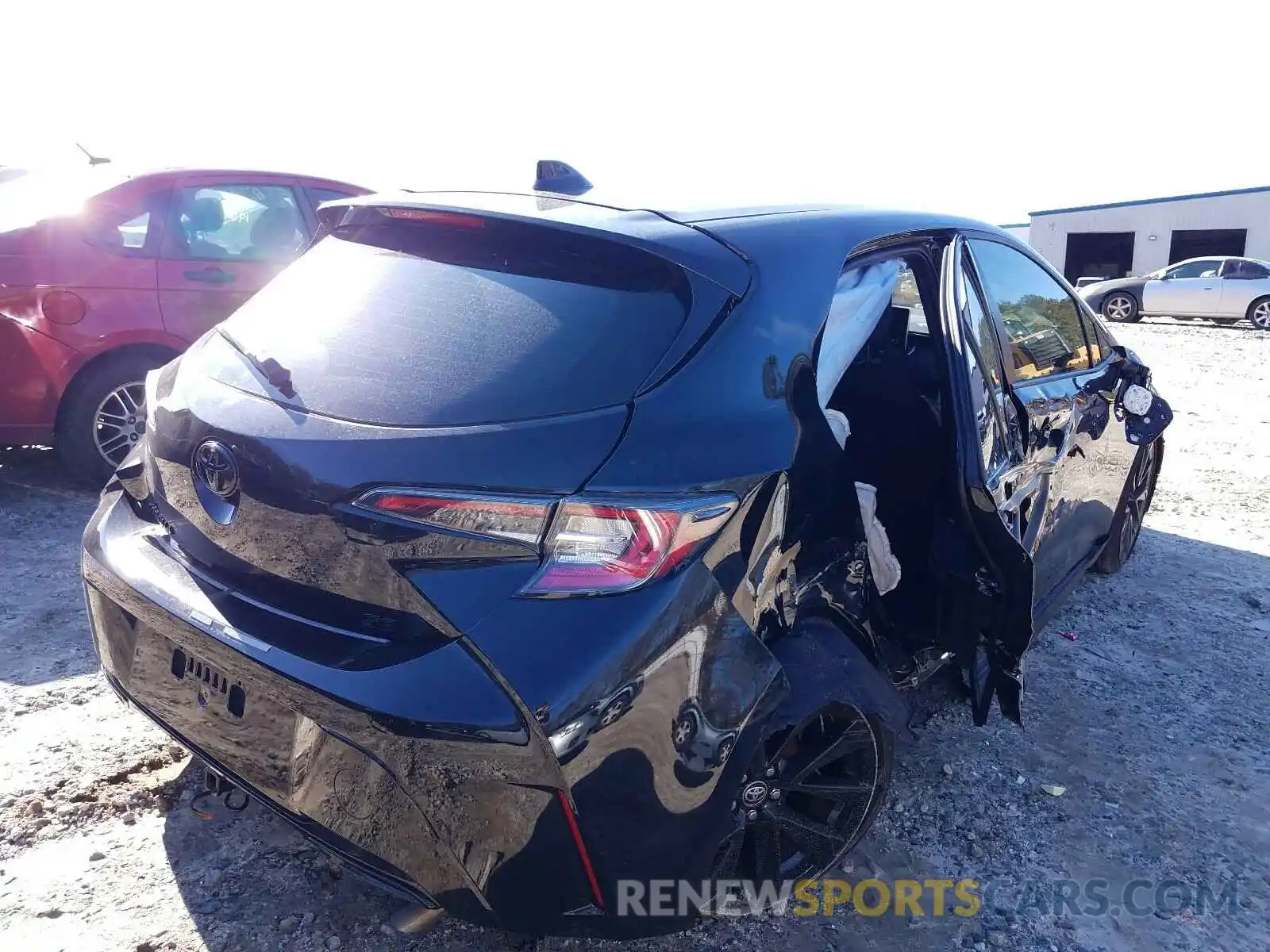 4 Photograph of a damaged car JTND4MBE6M3108127 TOYOTA COROLLA 2021