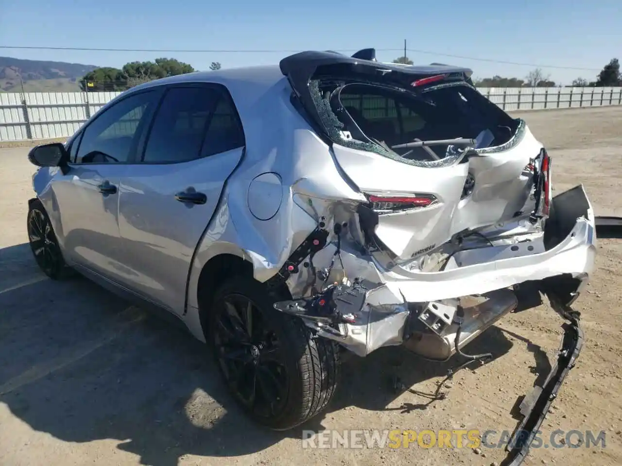 3 Photograph of a damaged car JTND4MBE6M3112016 TOYOTA COROLLA 2021