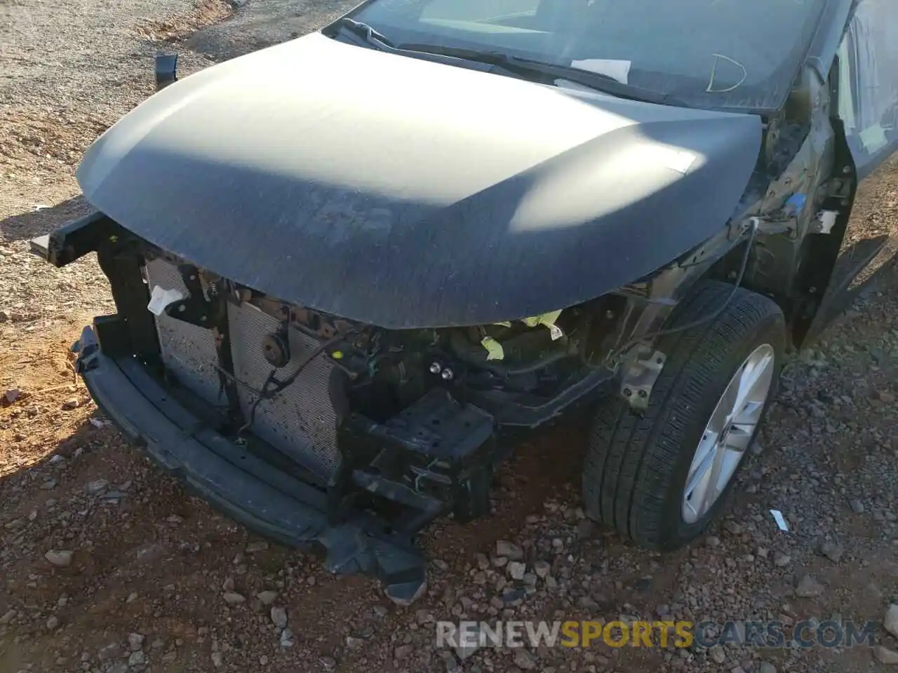 9 Photograph of a damaged car JTND4MBE6M3123937 TOYOTA COROLLA 2021