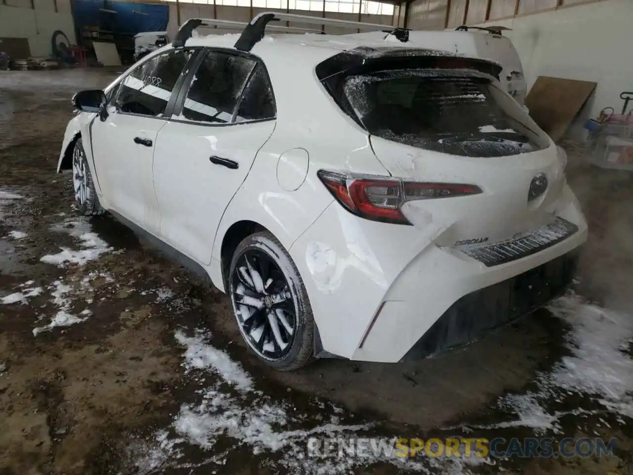 3 Photograph of a damaged car JTND4MBE7M3114888 TOYOTA COROLLA 2021