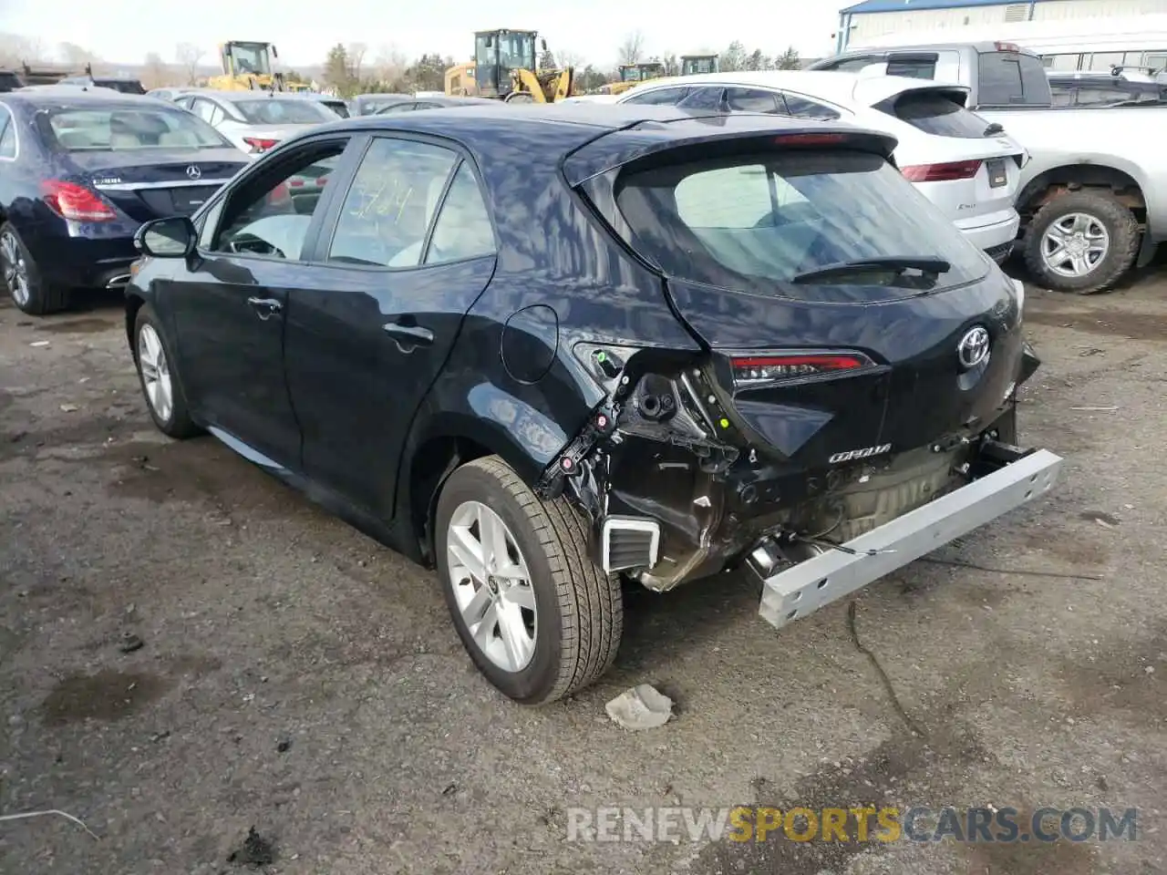 3 Photograph of a damaged car JTND4MBE7M3129942 TOYOTA COROLLA 2021