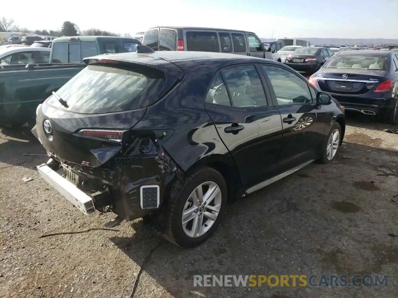 4 Photograph of a damaged car JTND4MBE7M3129942 TOYOTA COROLLA 2021