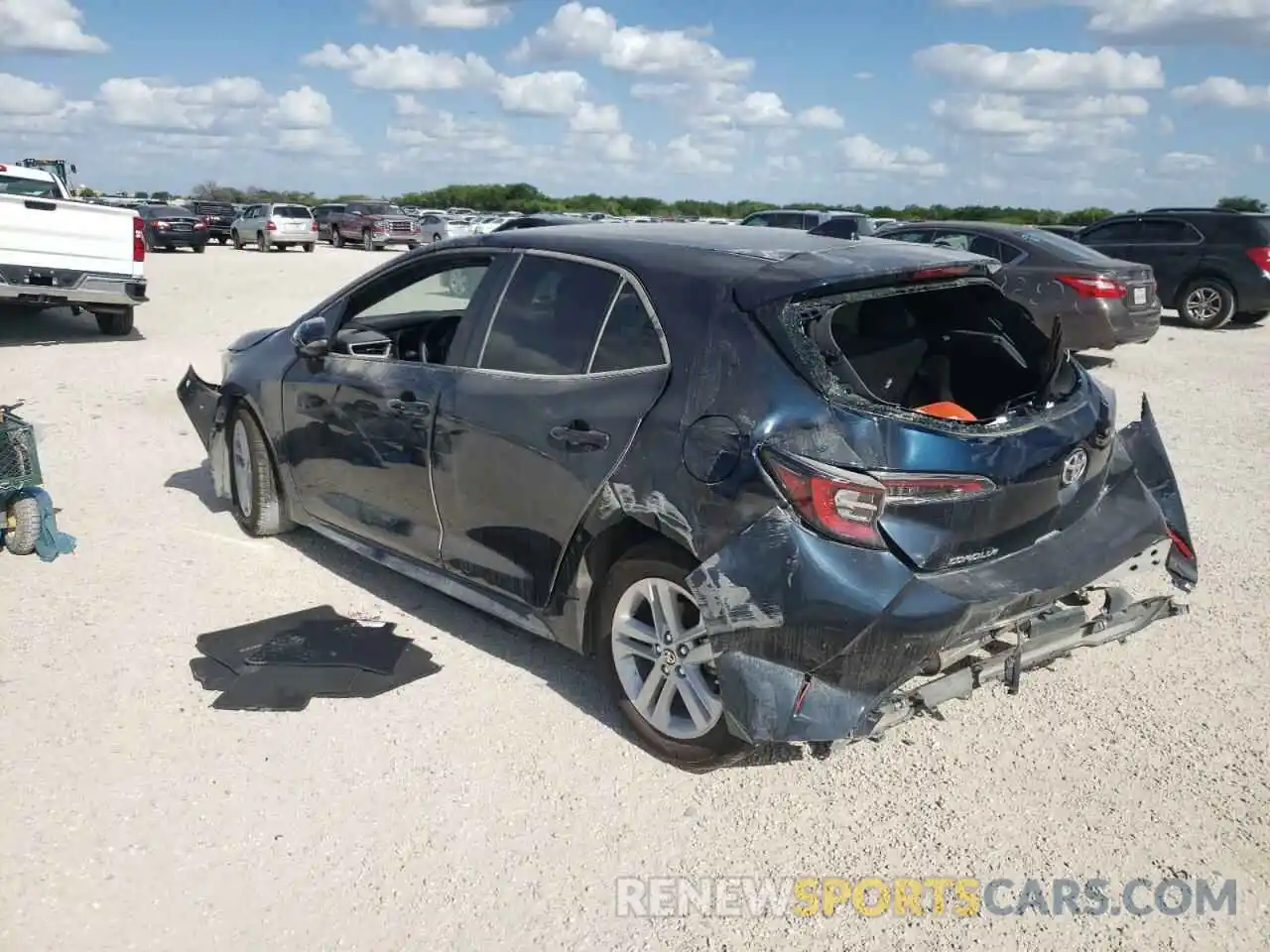 3 Photograph of a damaged car JTND4MBE7M3142030 TOYOTA COROLLA 2021