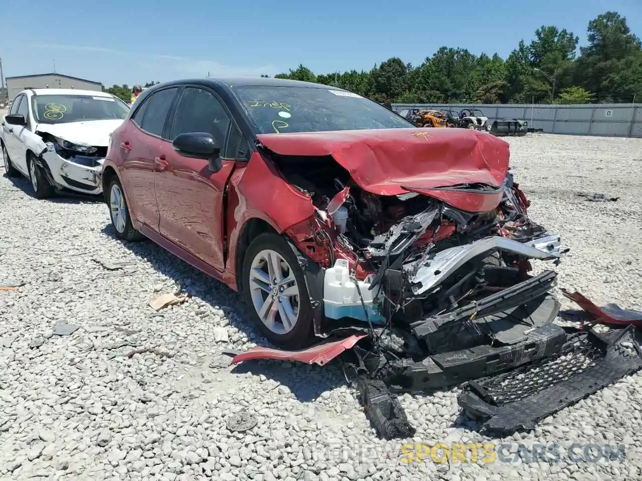 1 Photograph of a damaged car JTND4MBE8M3123292 TOYOTA COROLLA 2021